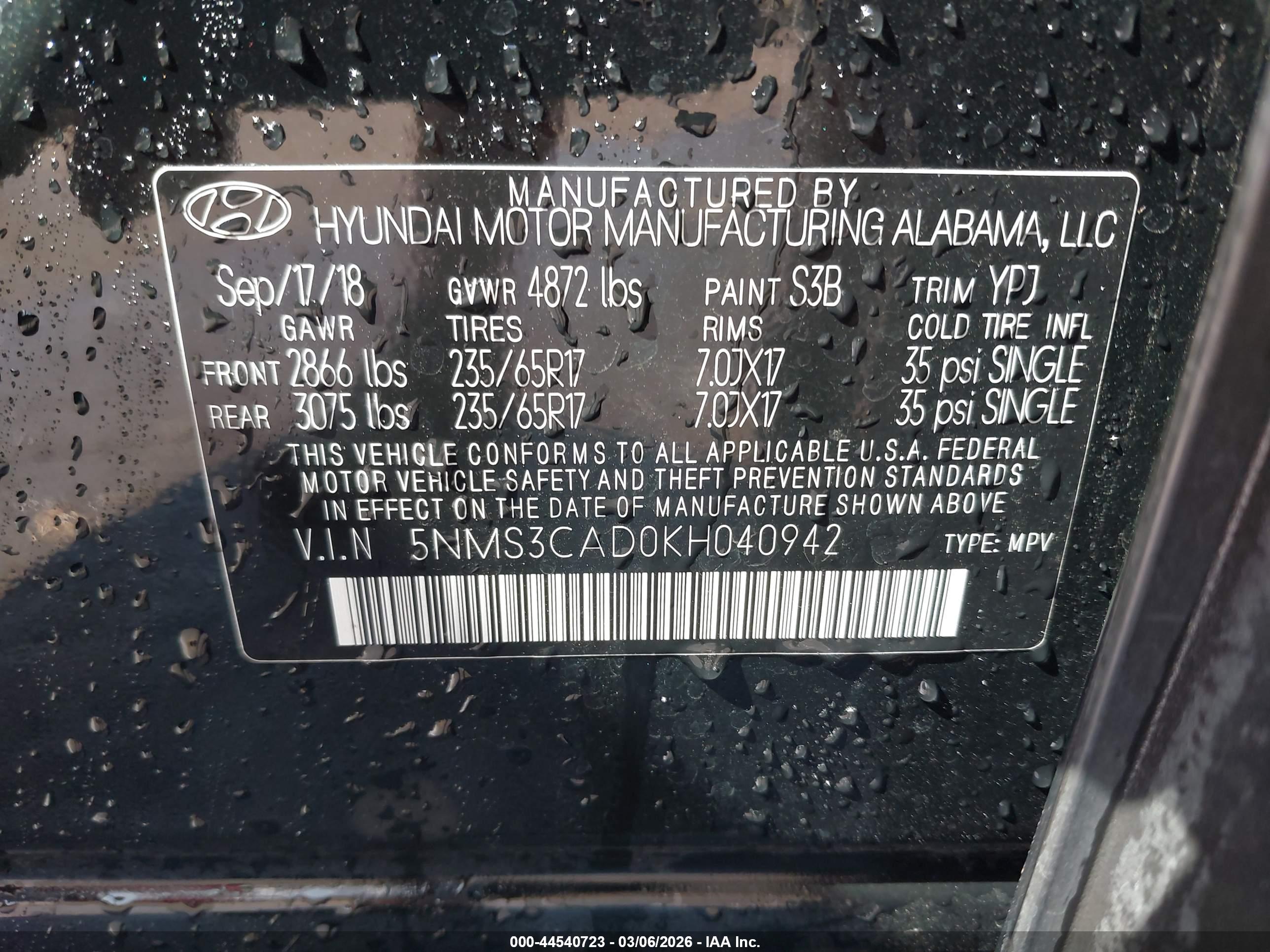 HYUNDAI SANTA image 9
