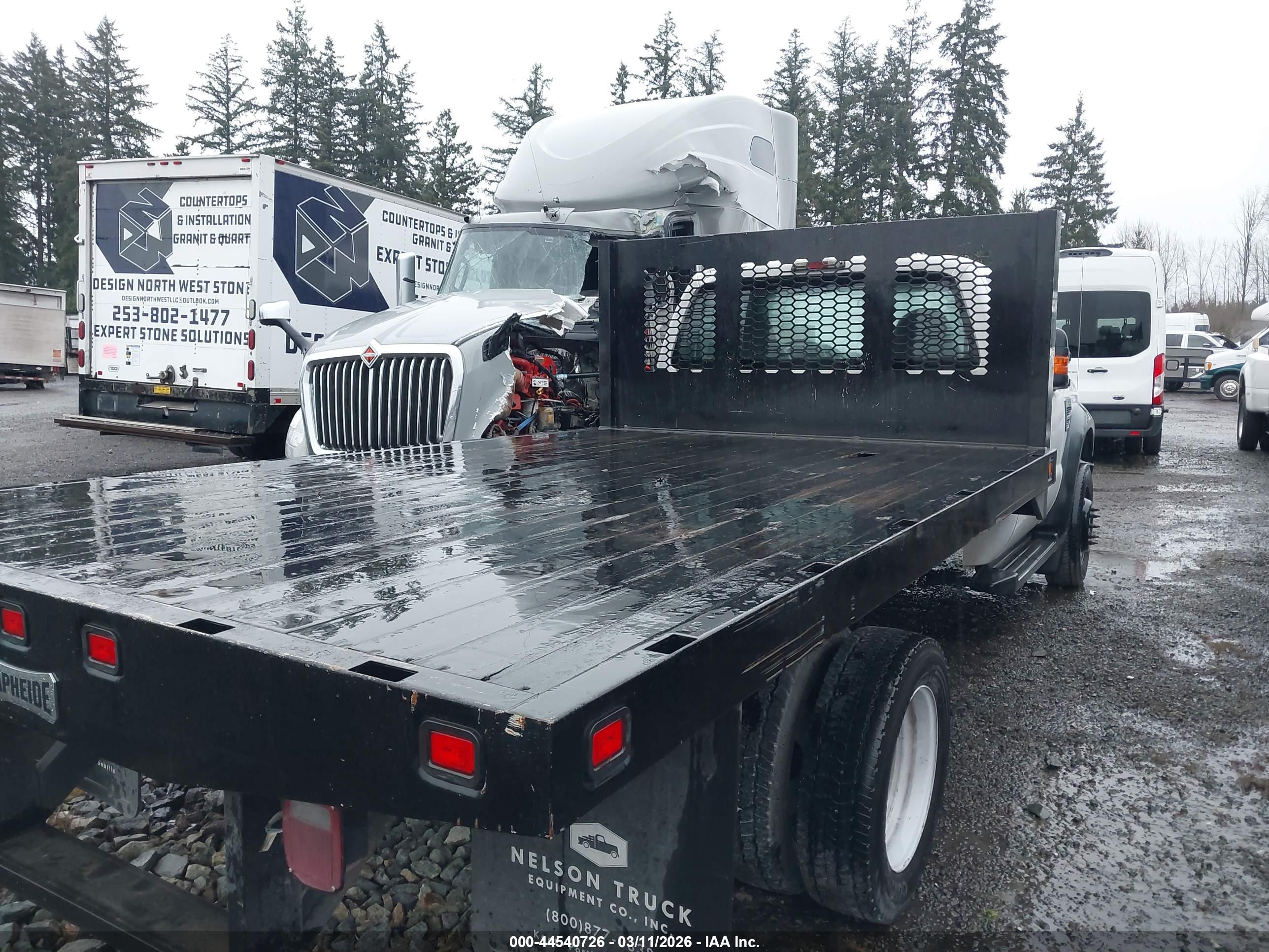 FORD F-450 image 4