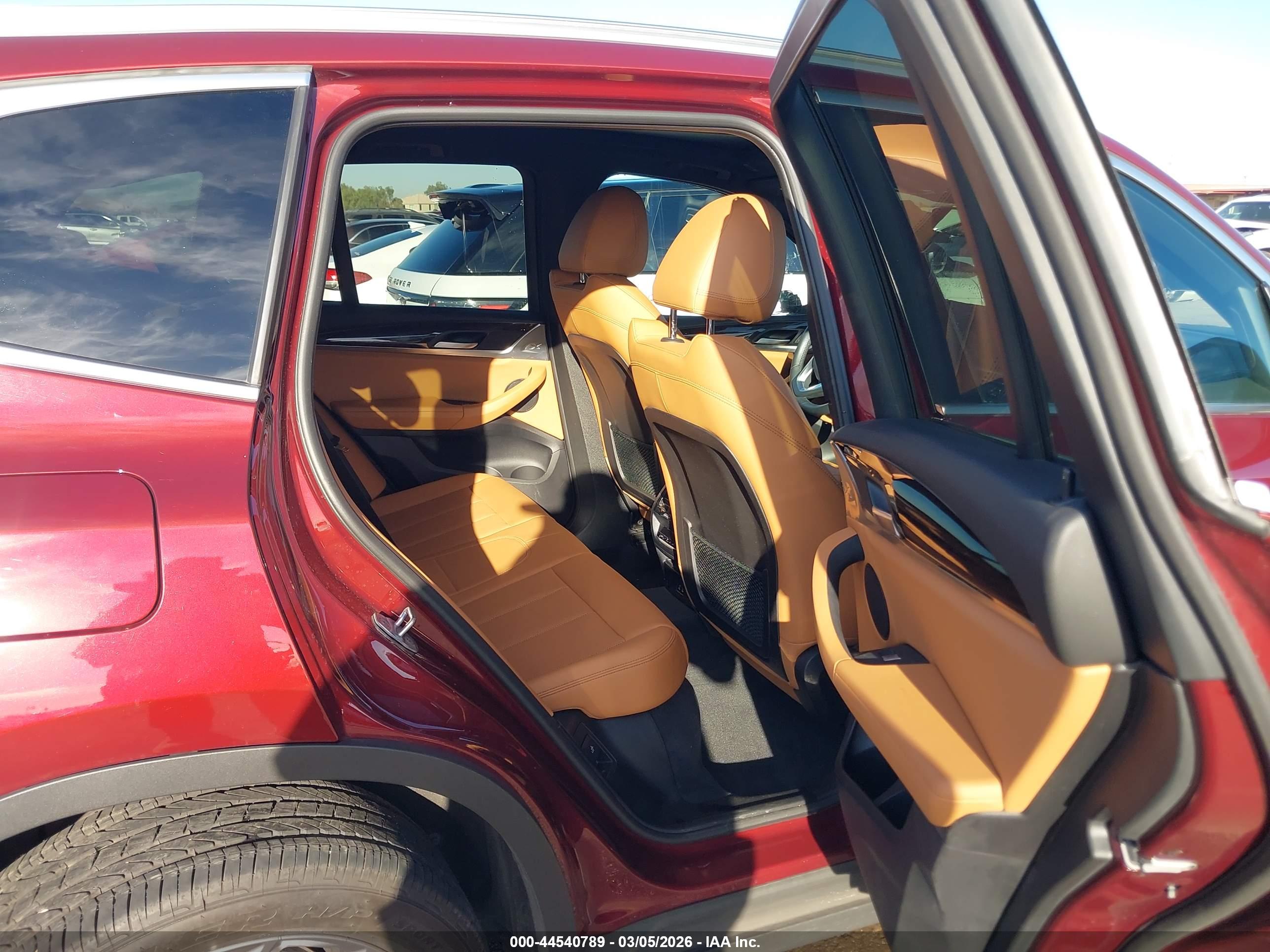 BMW X3 image 8