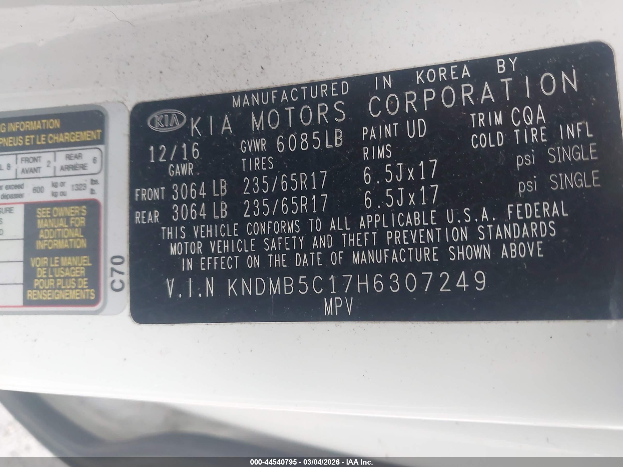 KIA SEDONA image 9