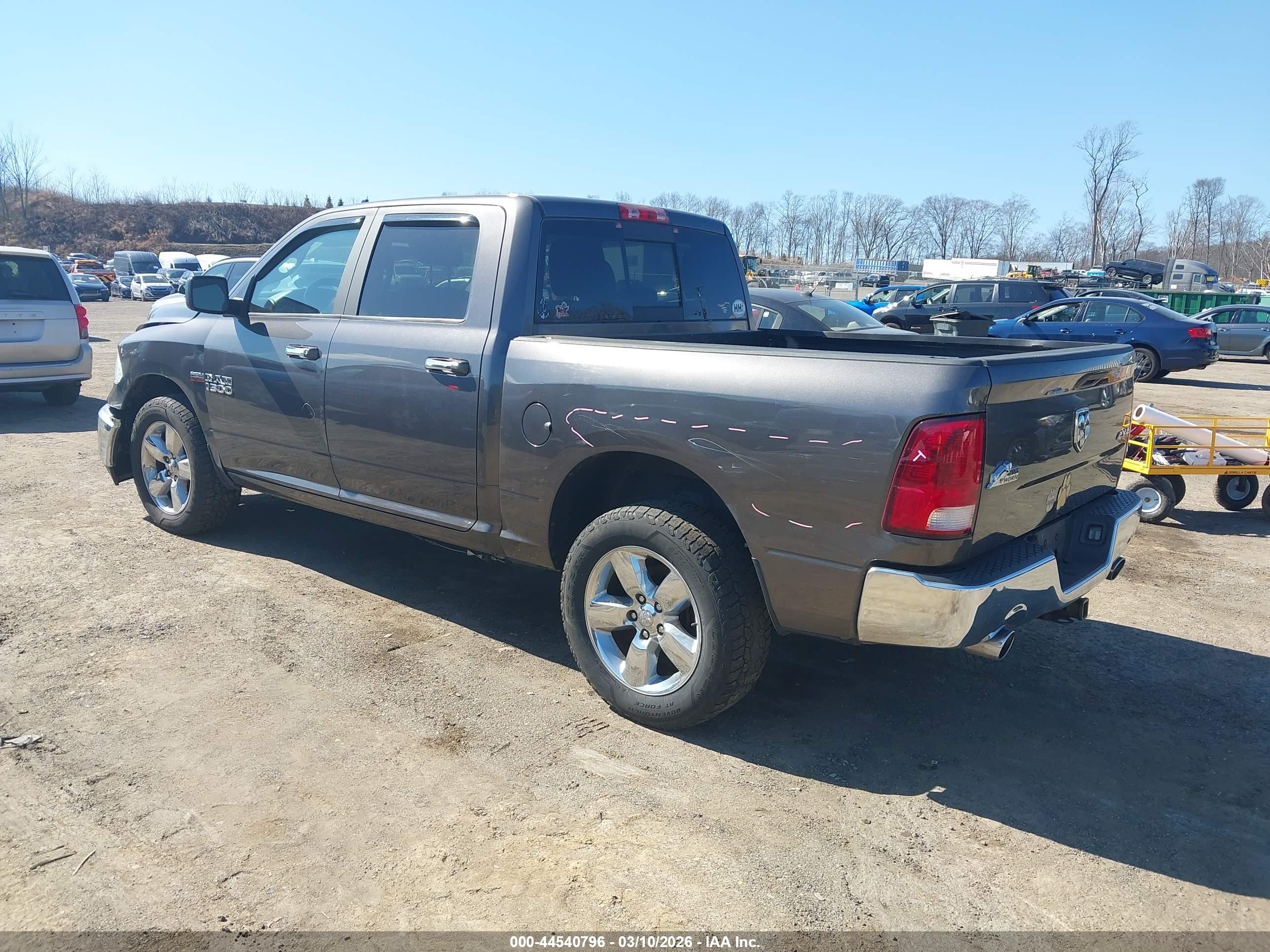 RAM 1500 image 3