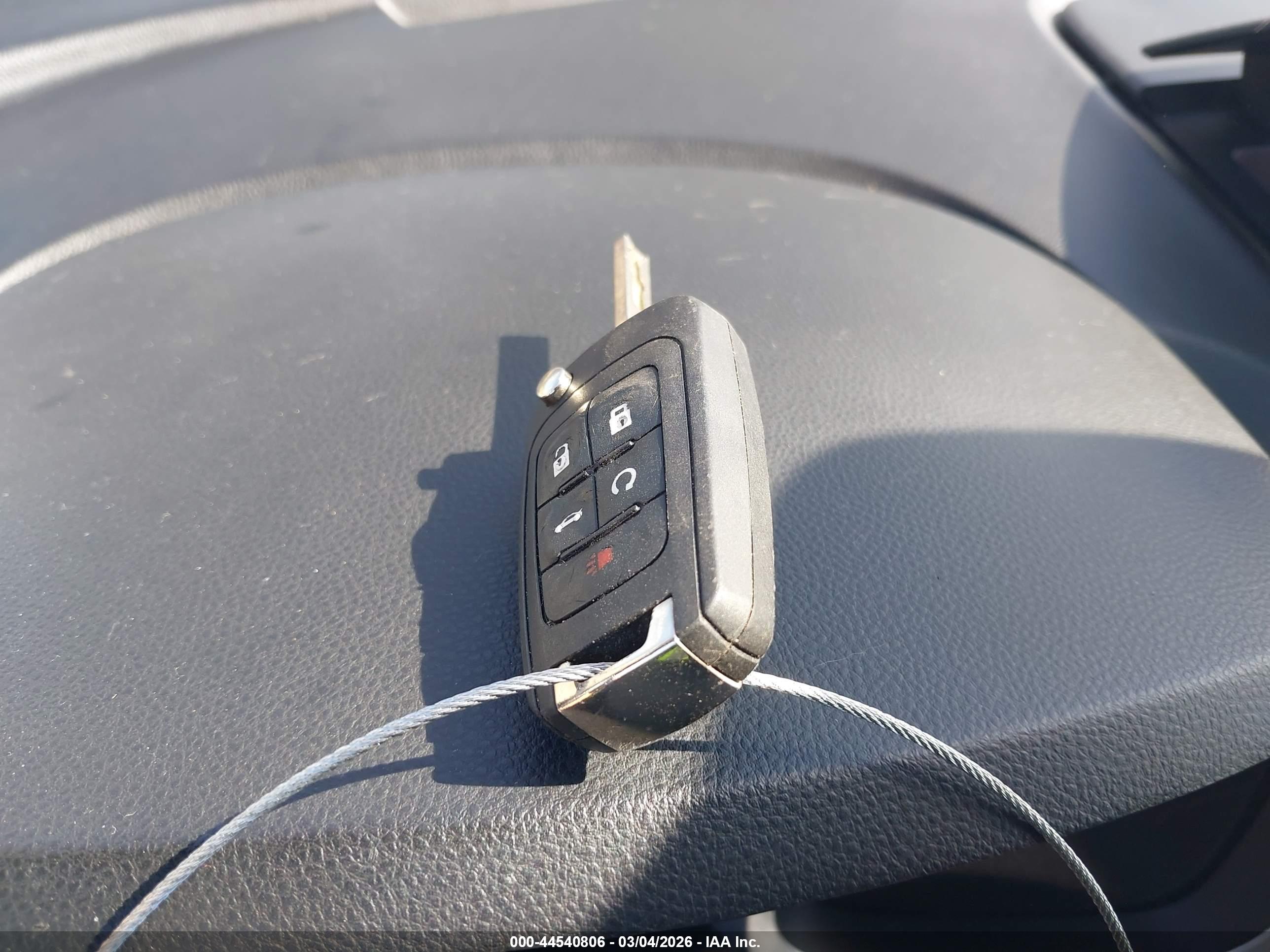 CHEVROLET EQUINOX image 11