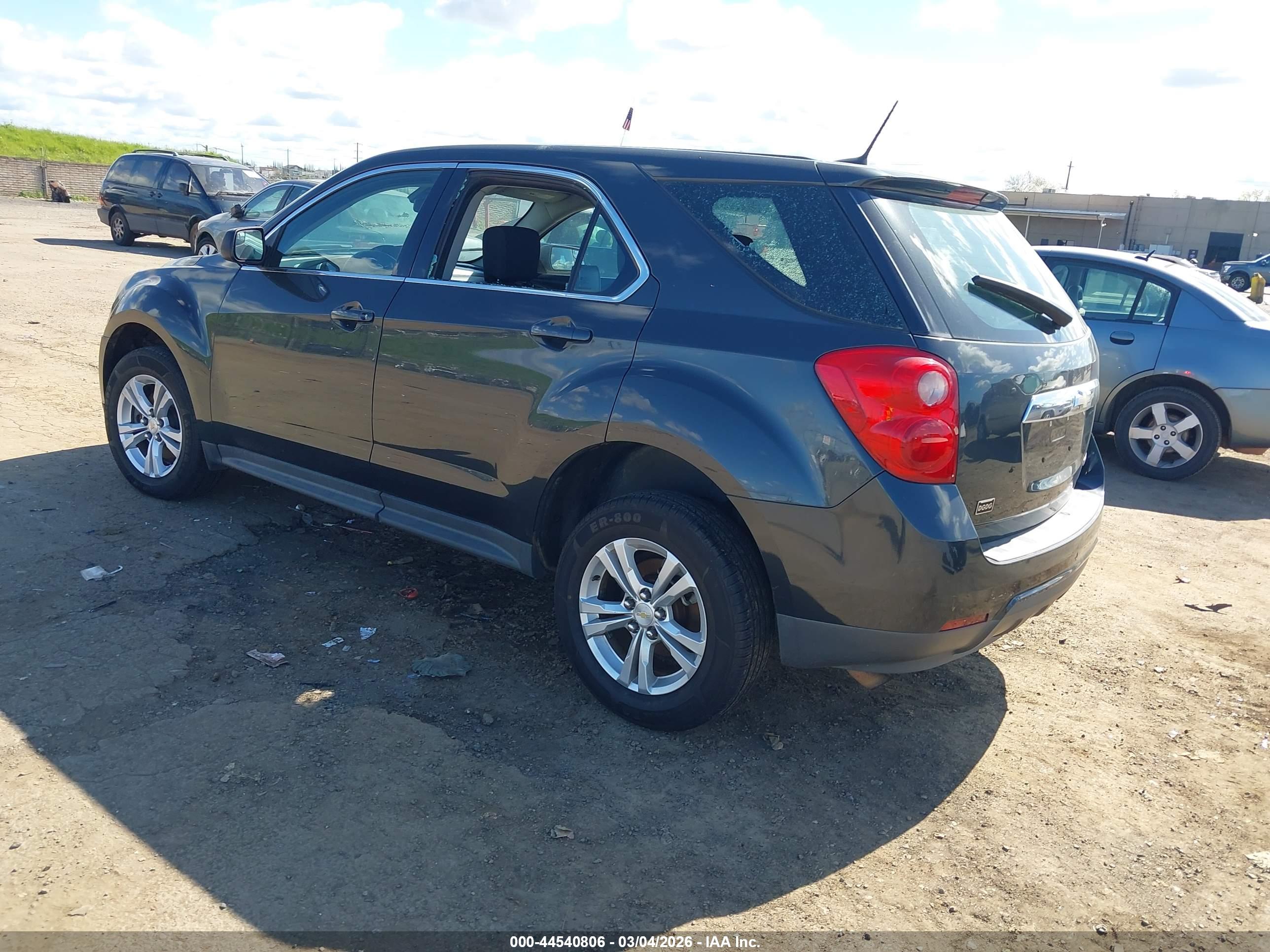 CHEVROLET EQUINOX image 3