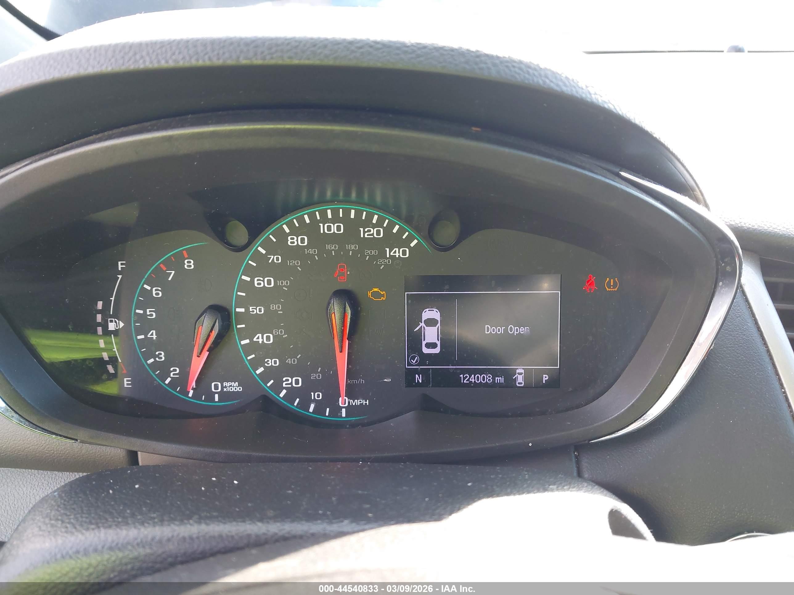 CHEVROLET TRAX image 7