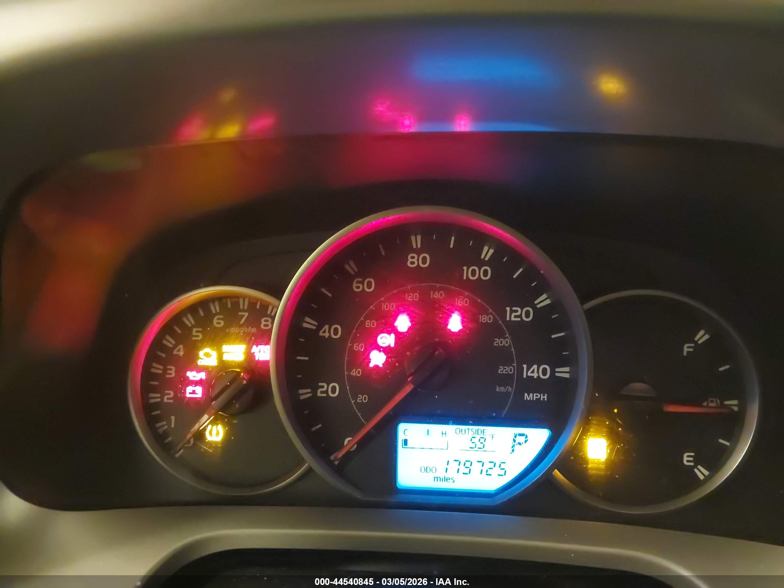 TOYOTA RAV4 image 7