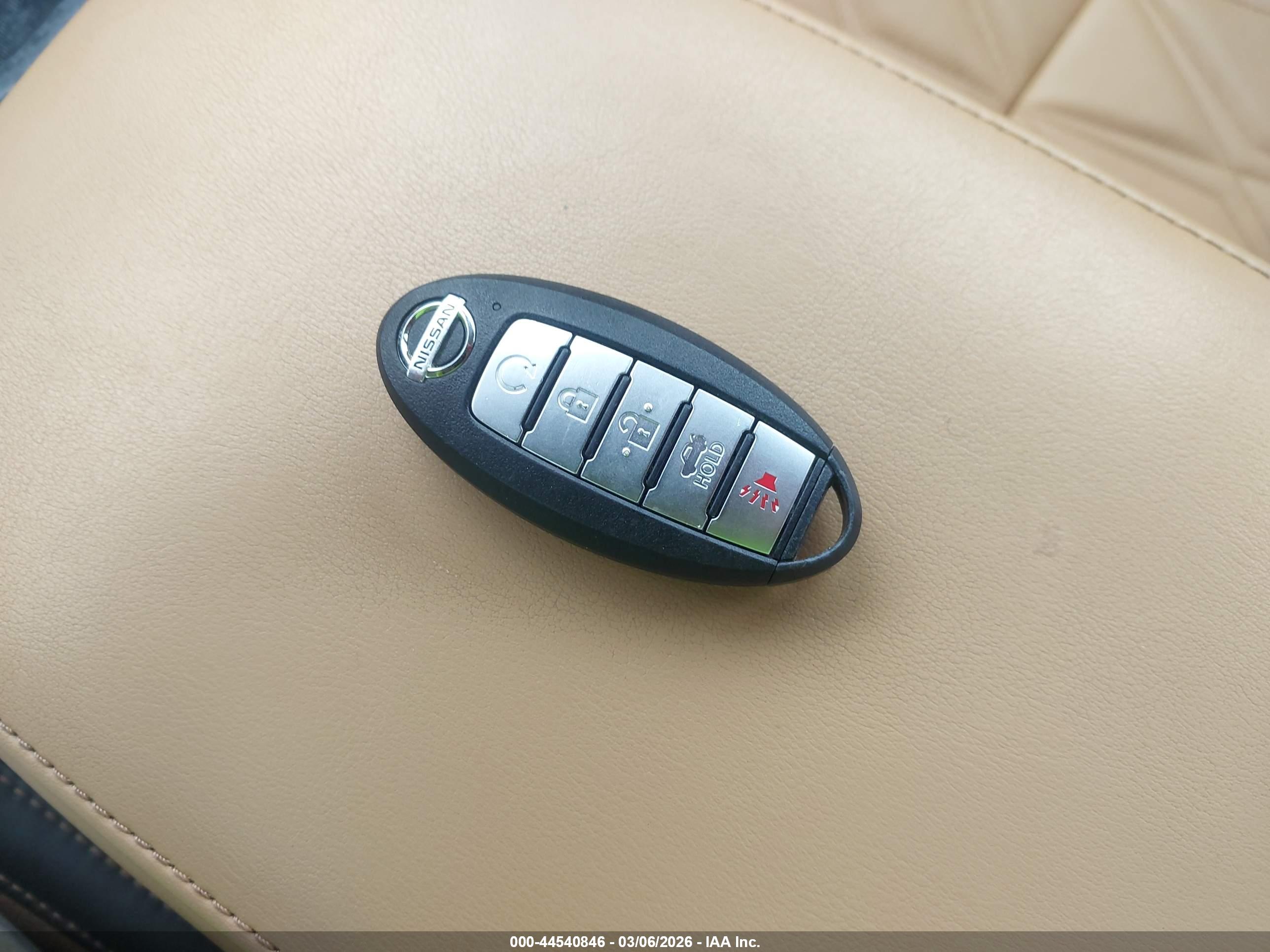 NISSAN SENTRA image 11