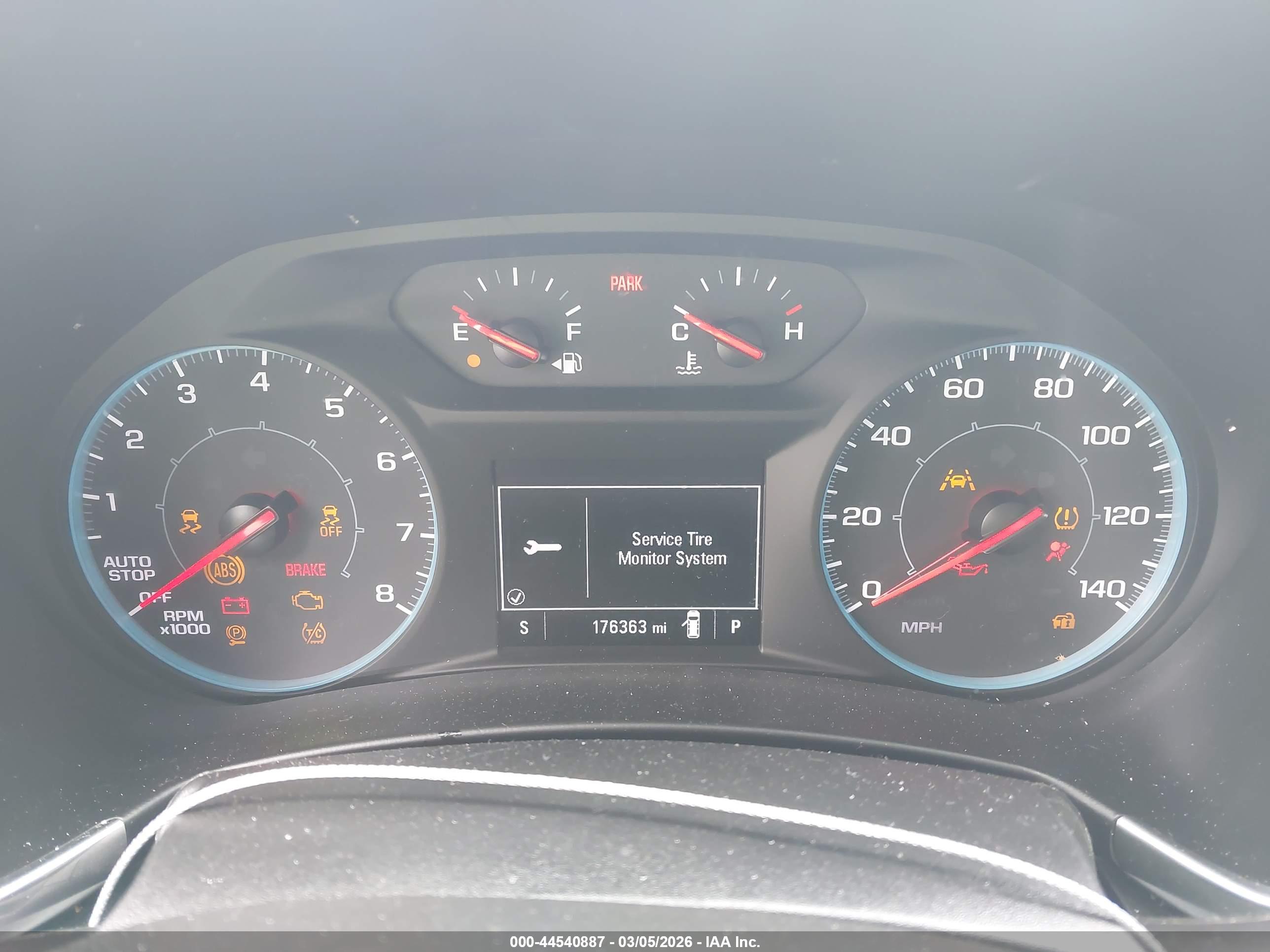 CHEVROLET EQUINOX image 7