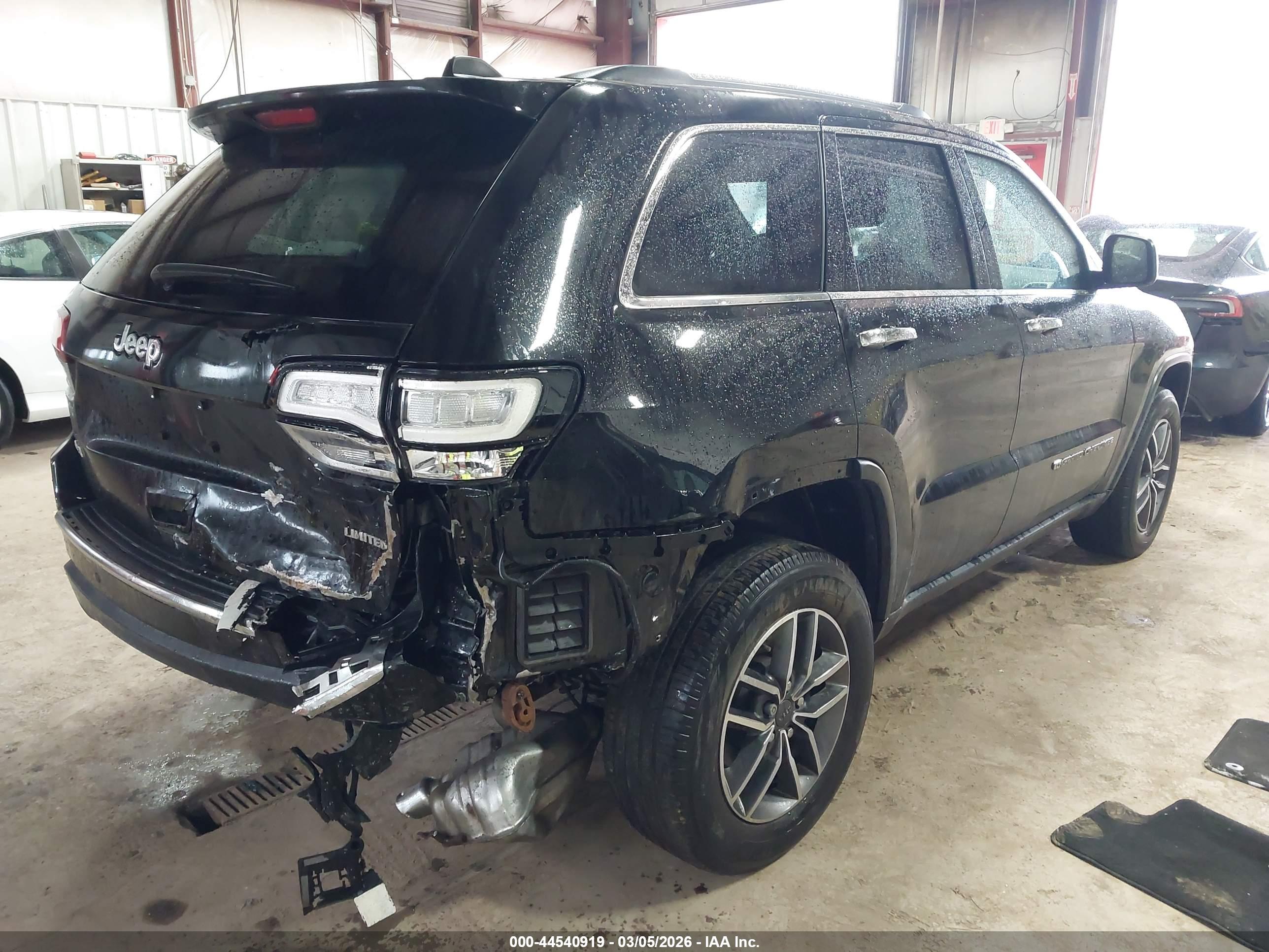 JEEP GRAND image 4