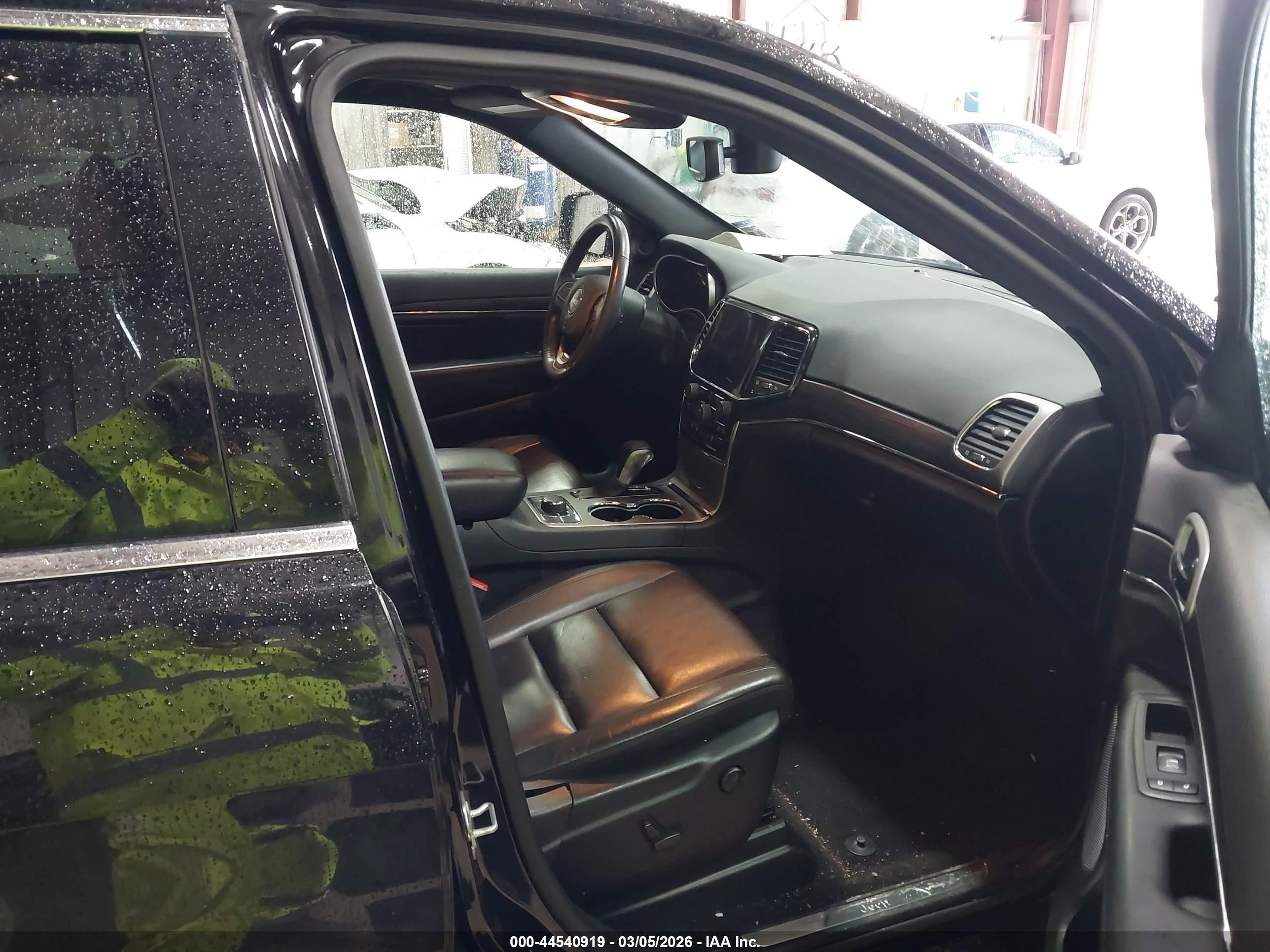 JEEP GRAND image 5