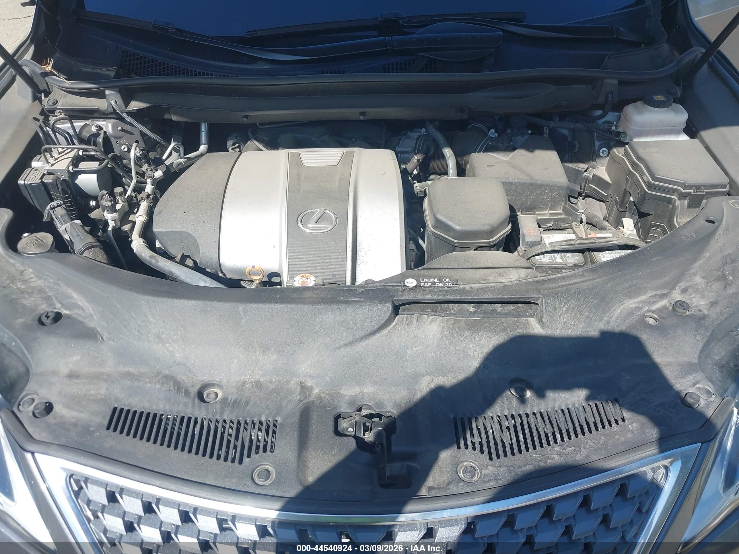 LEXUS RX image 10