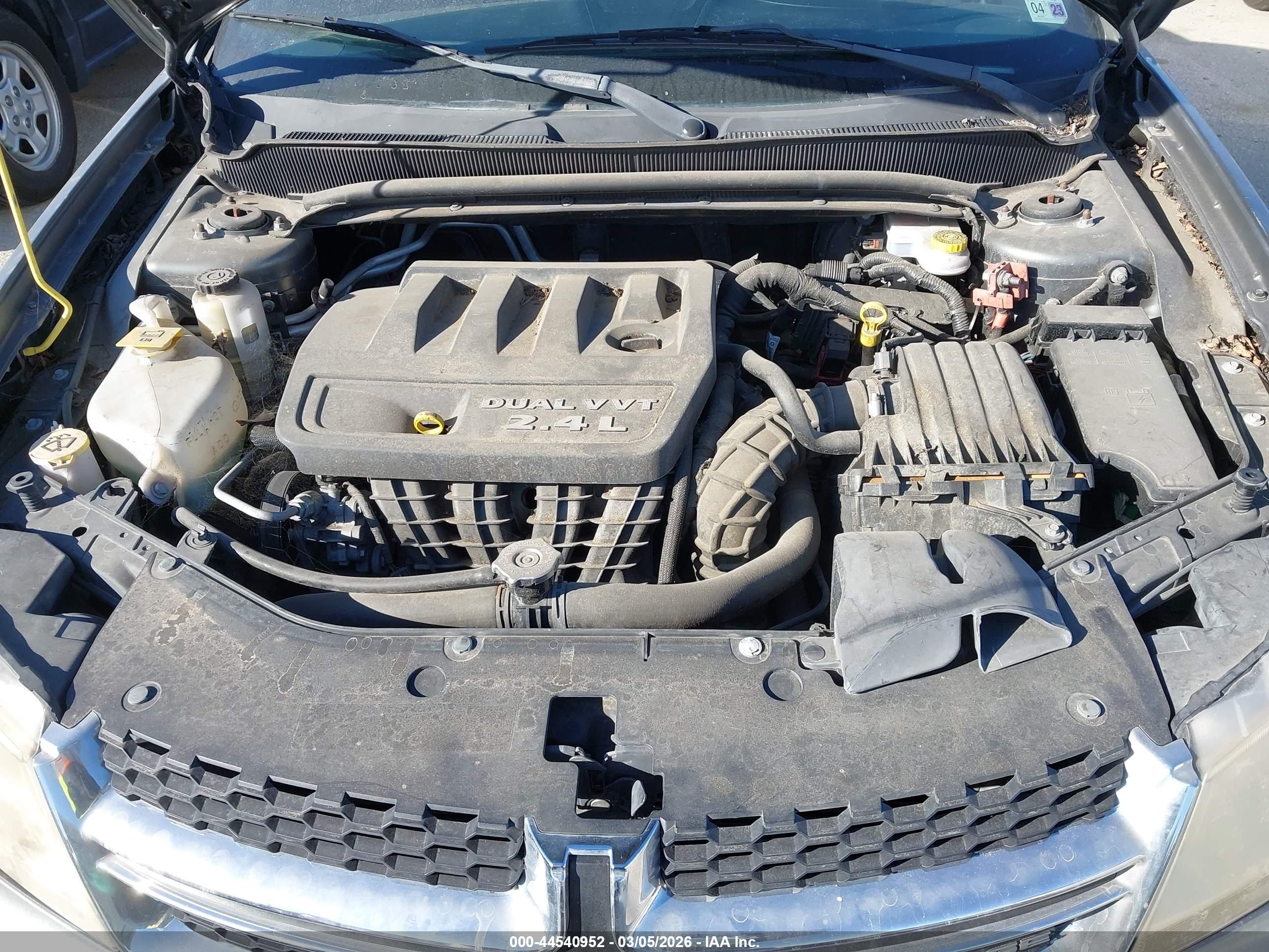 DODGE AVENGER image 10