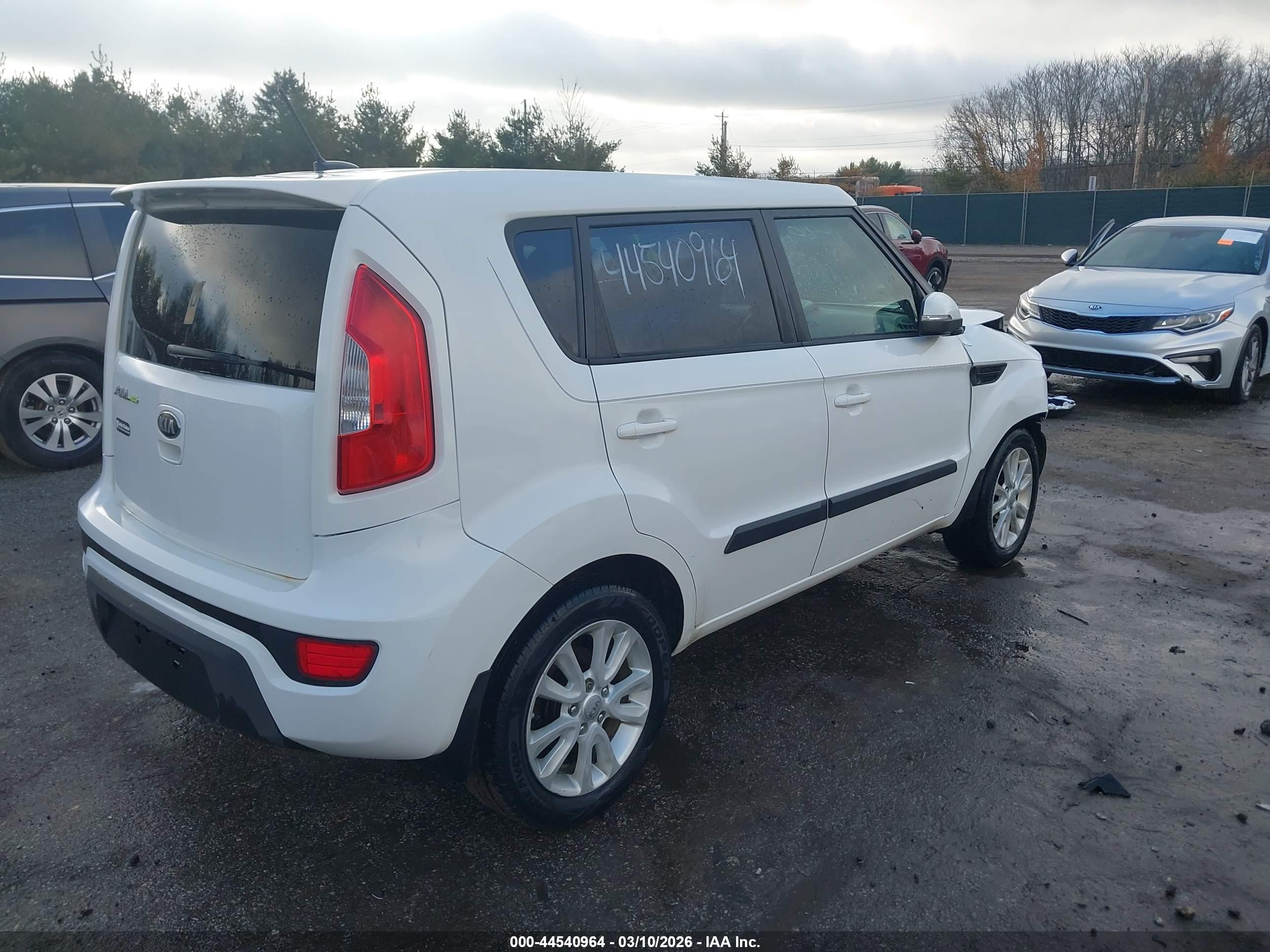 KIA SOUL image 4