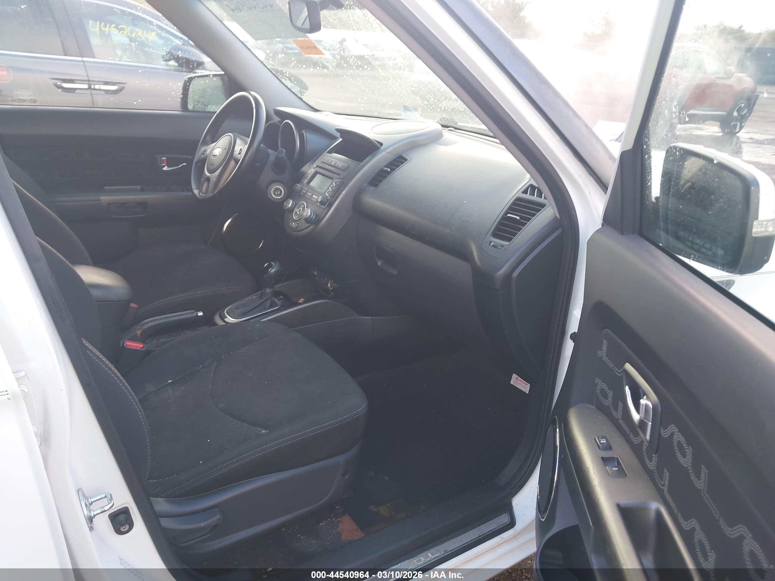 KIA SOUL image 5