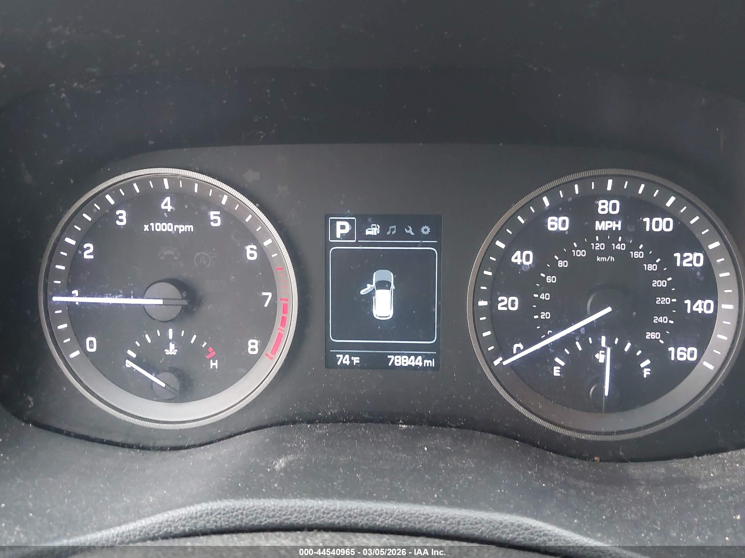 HYUNDAI TUCSON image 7