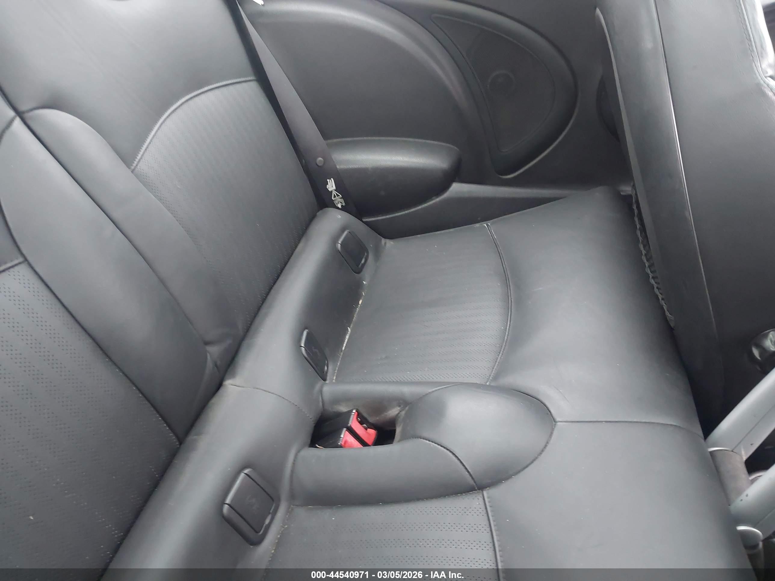 MINI COOPER image 8