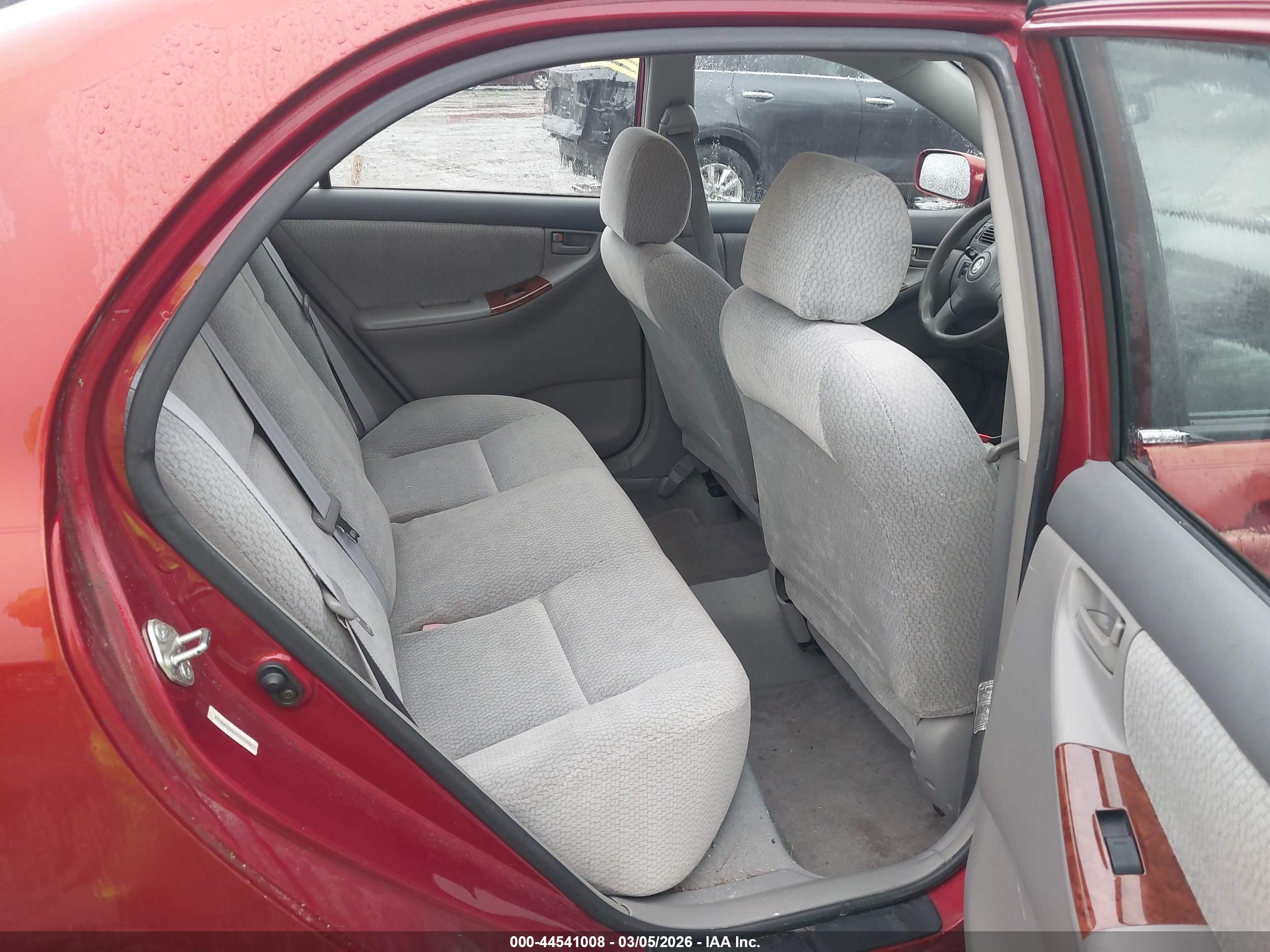 TOYOTA COROLLA image 8