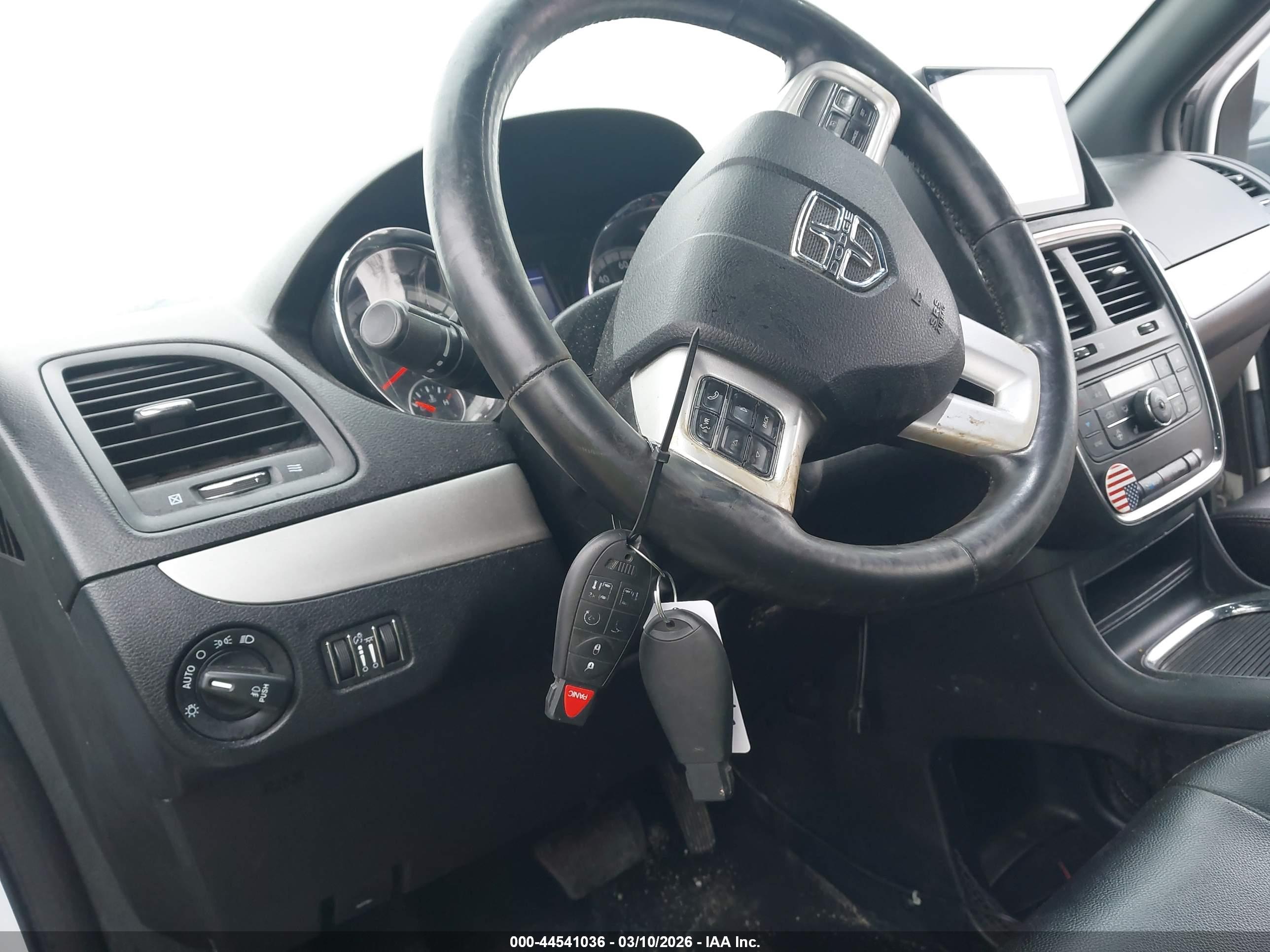 DODGE GRAND image 11