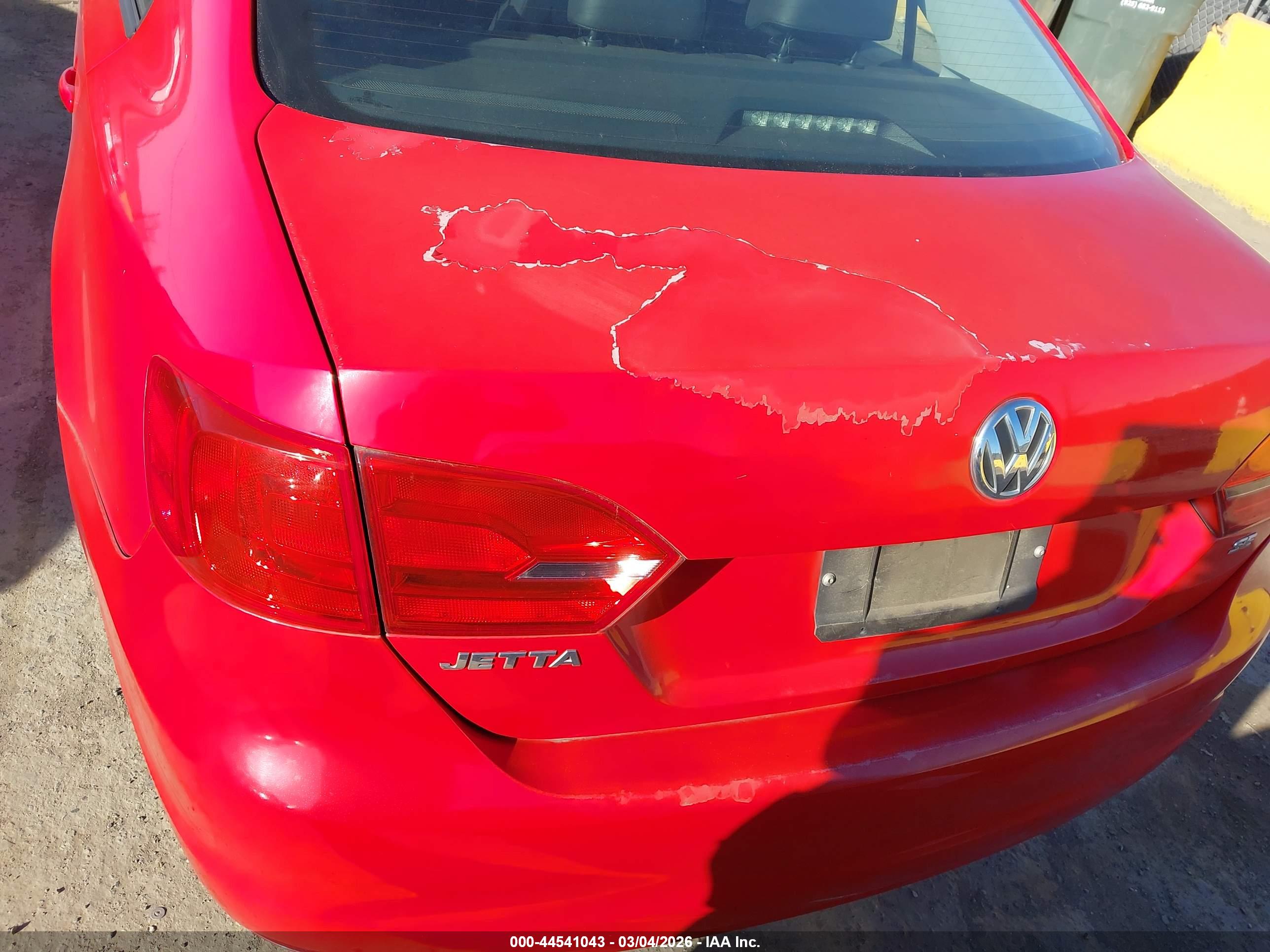 VOLKSWAGEN JETTA image 6