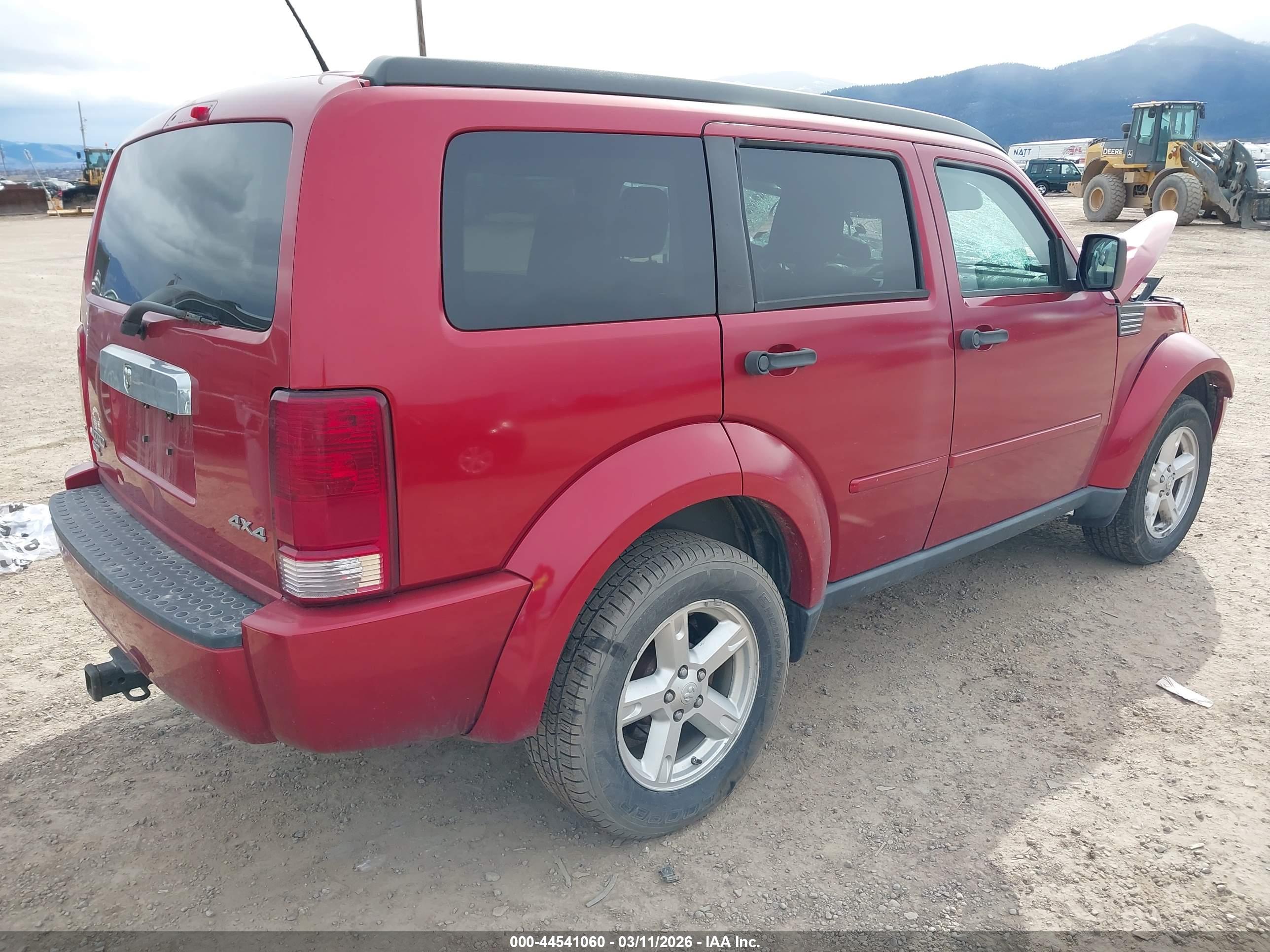 DODGE NITRO image 4