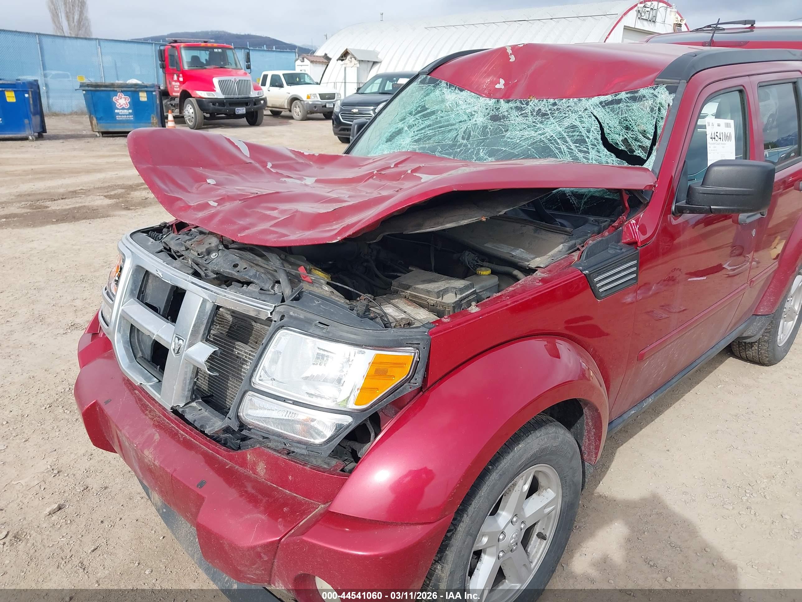 DODGE NITRO image 6