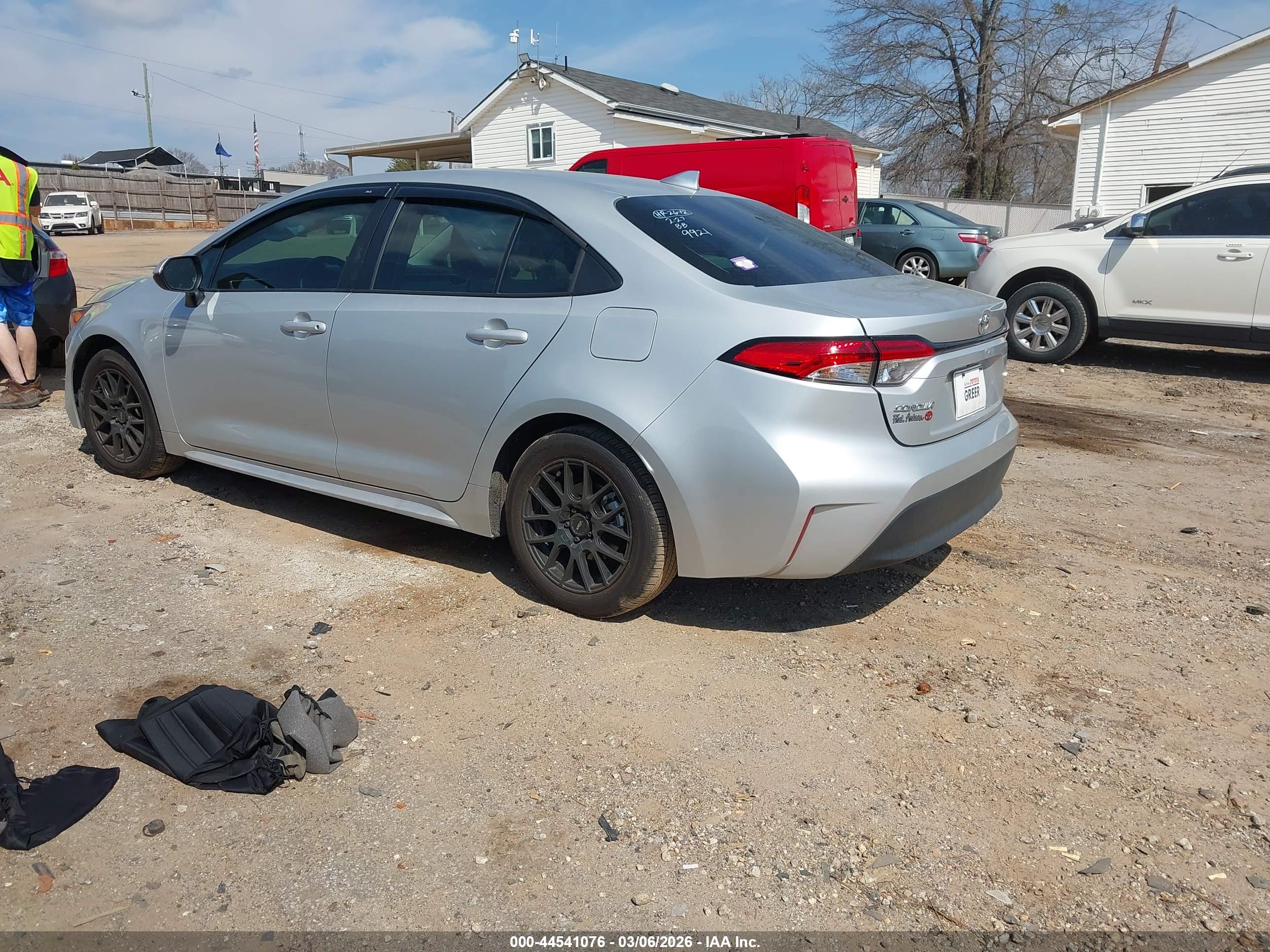 TOYOTA COROLLA image 3