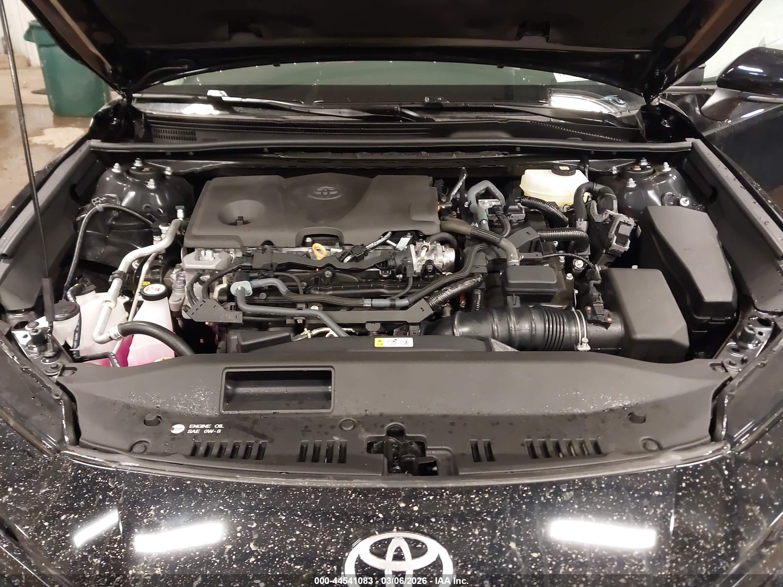 TOYOTA CAMRY image 10