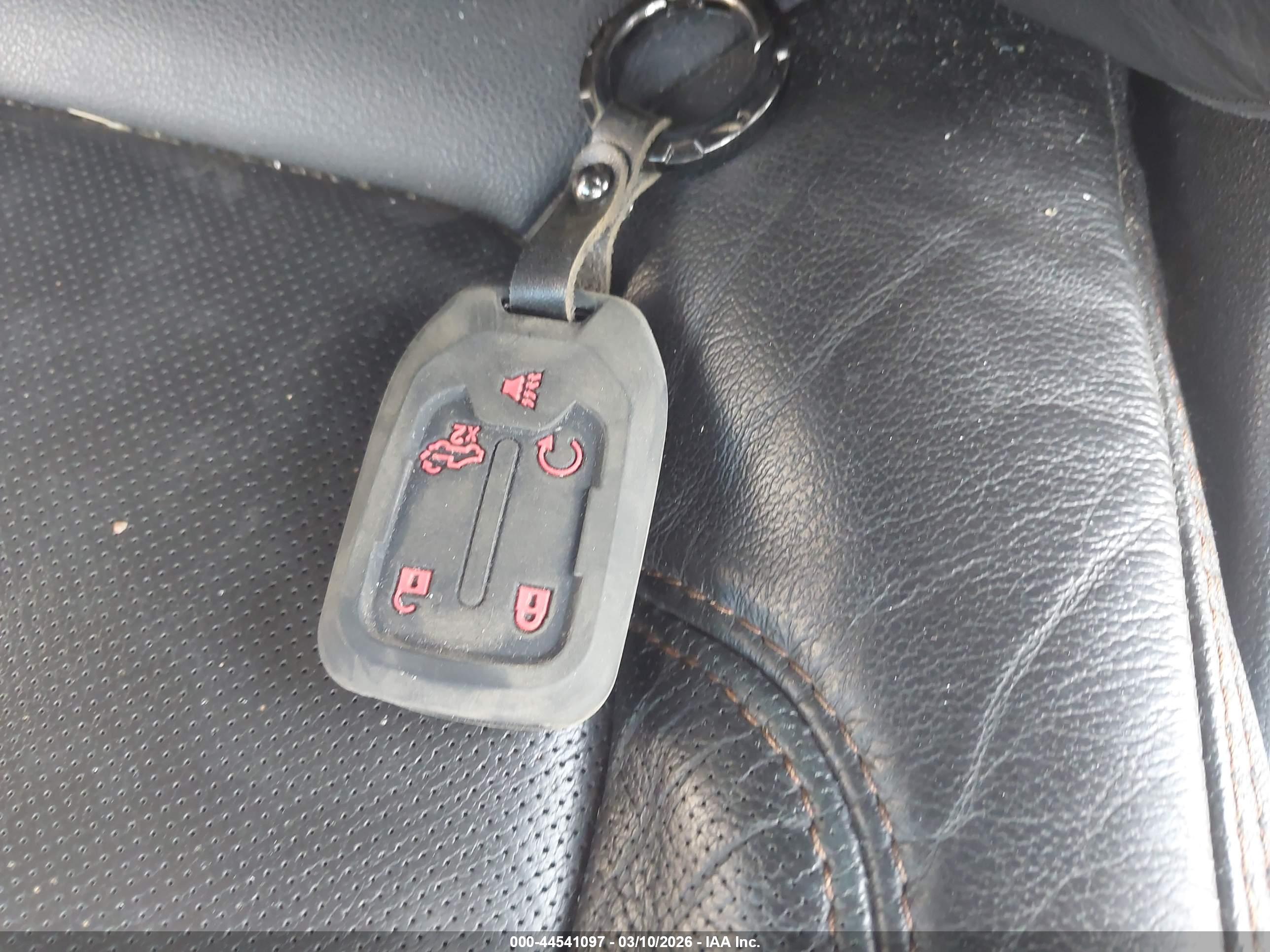 GMC SIERRA image 11