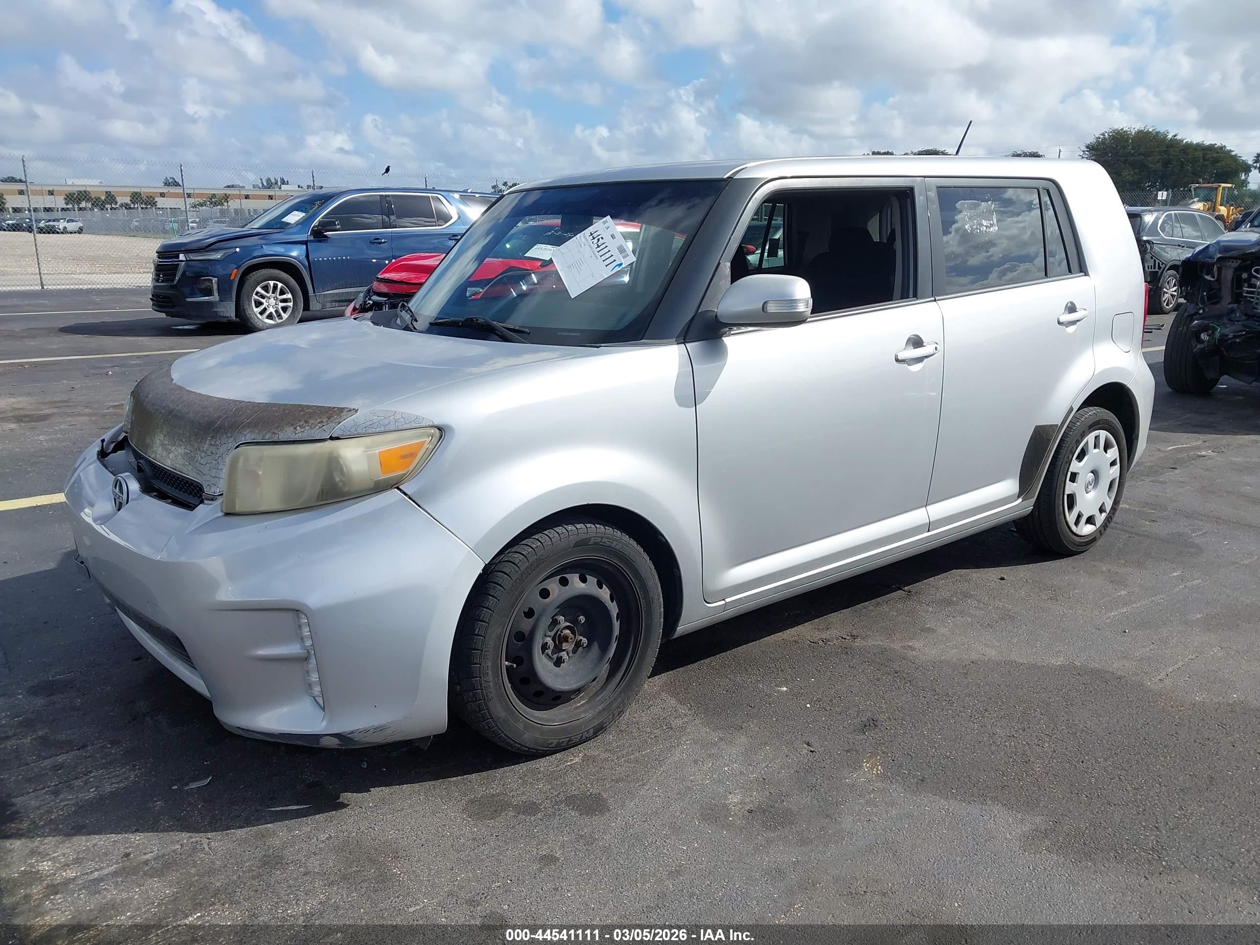 SCION XB image 2