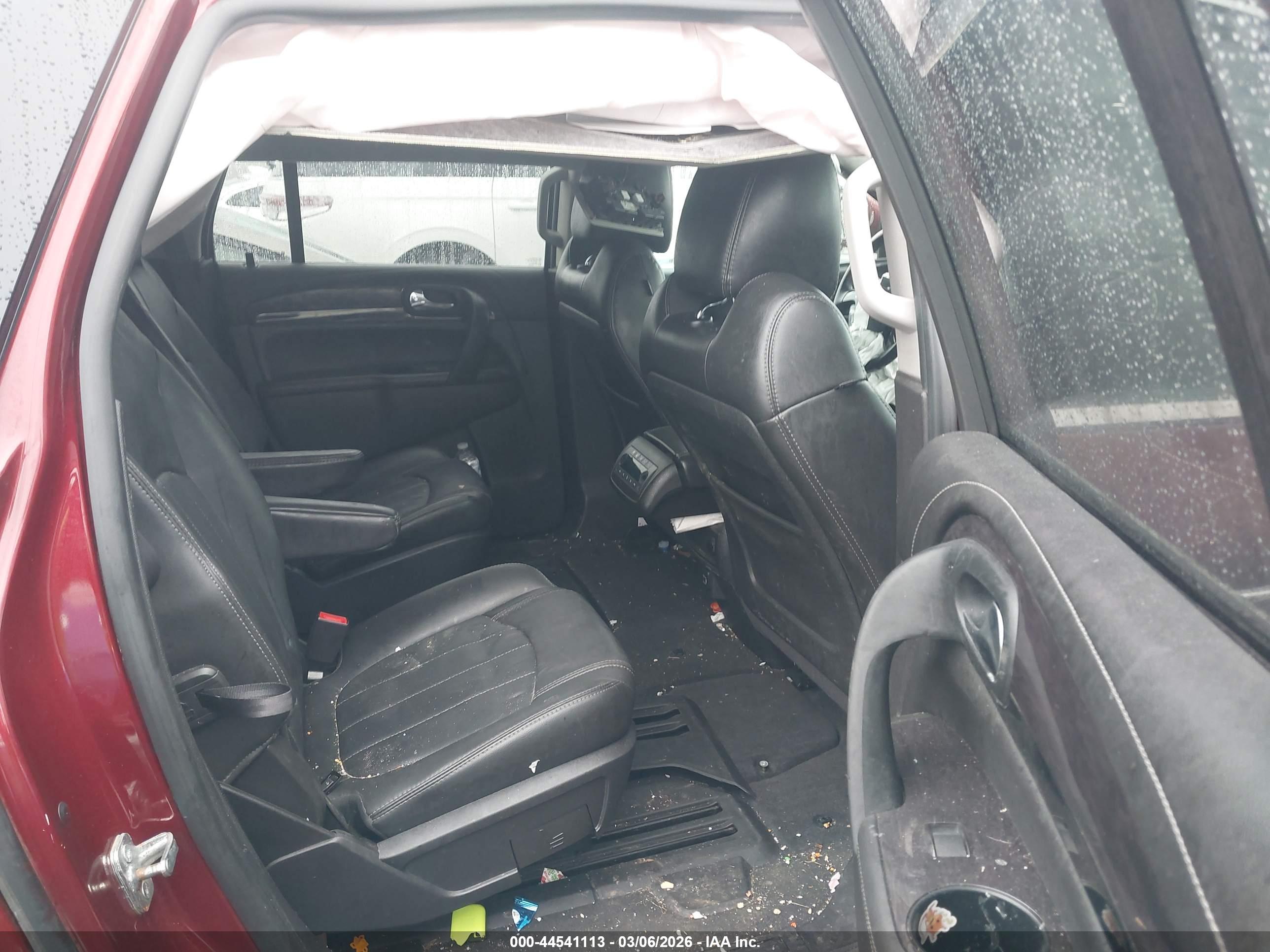 BUICK ENCLAVE image 8