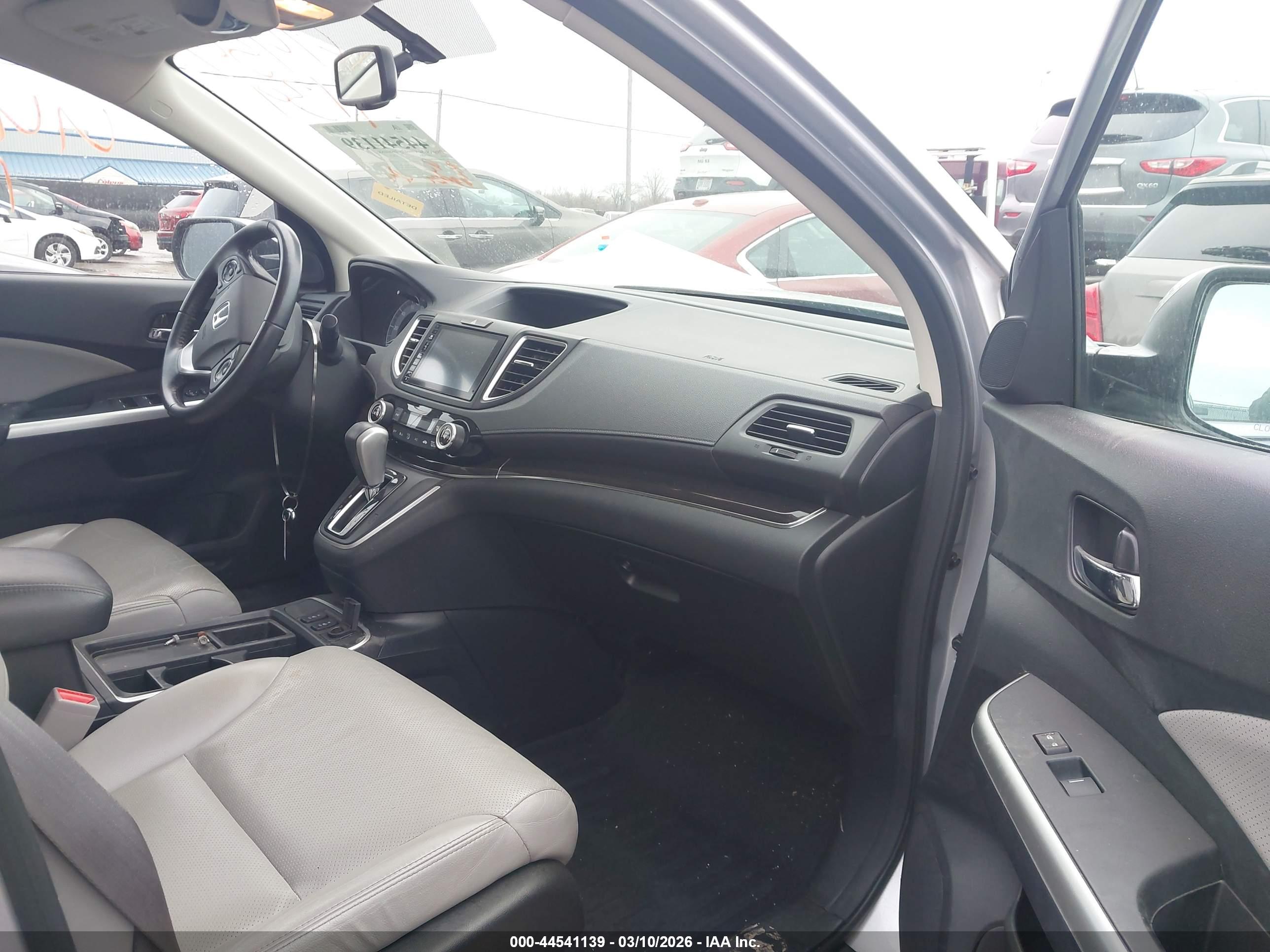 HONDA CR-V image 5