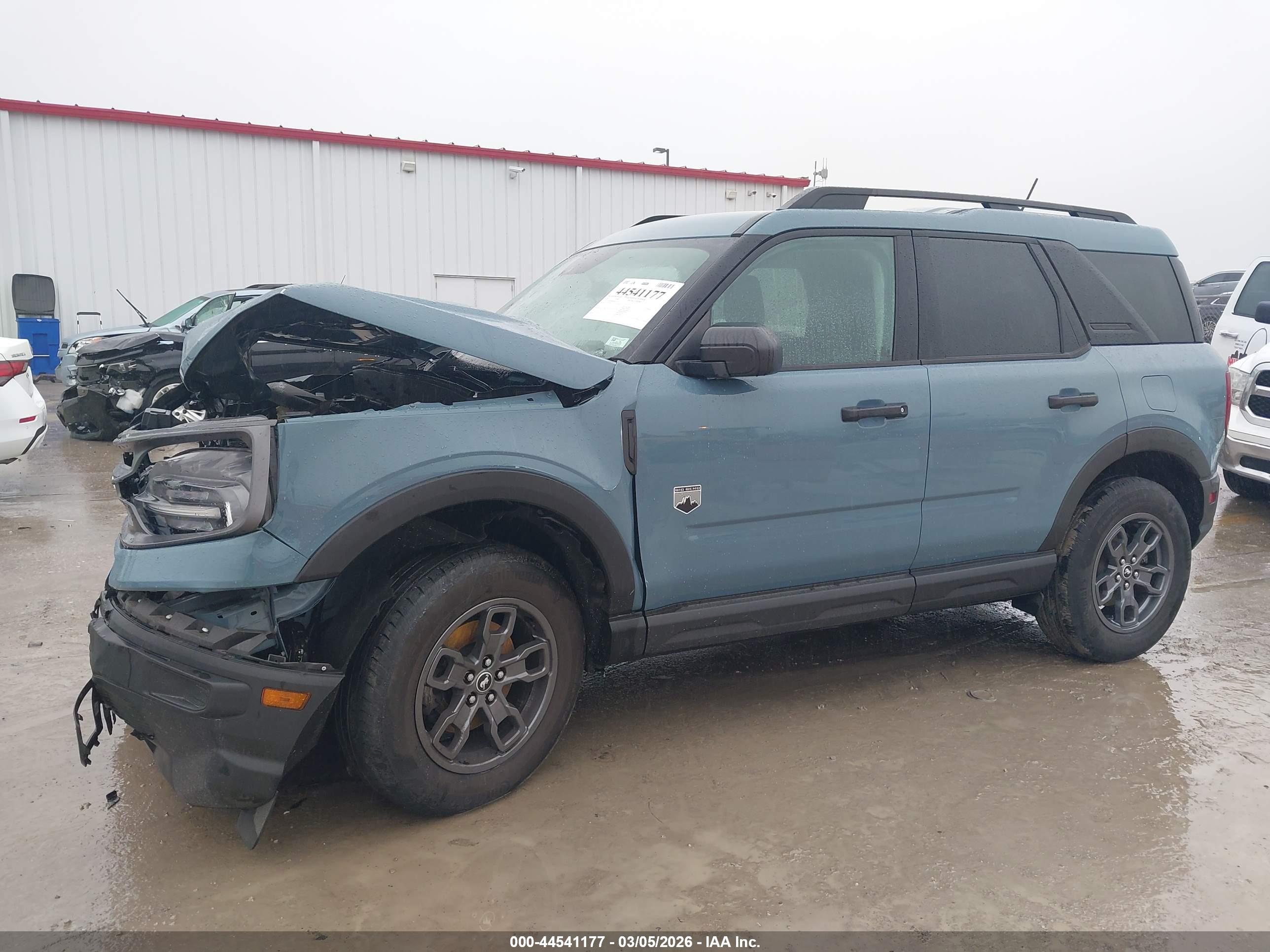 FORD BRONCO image 2