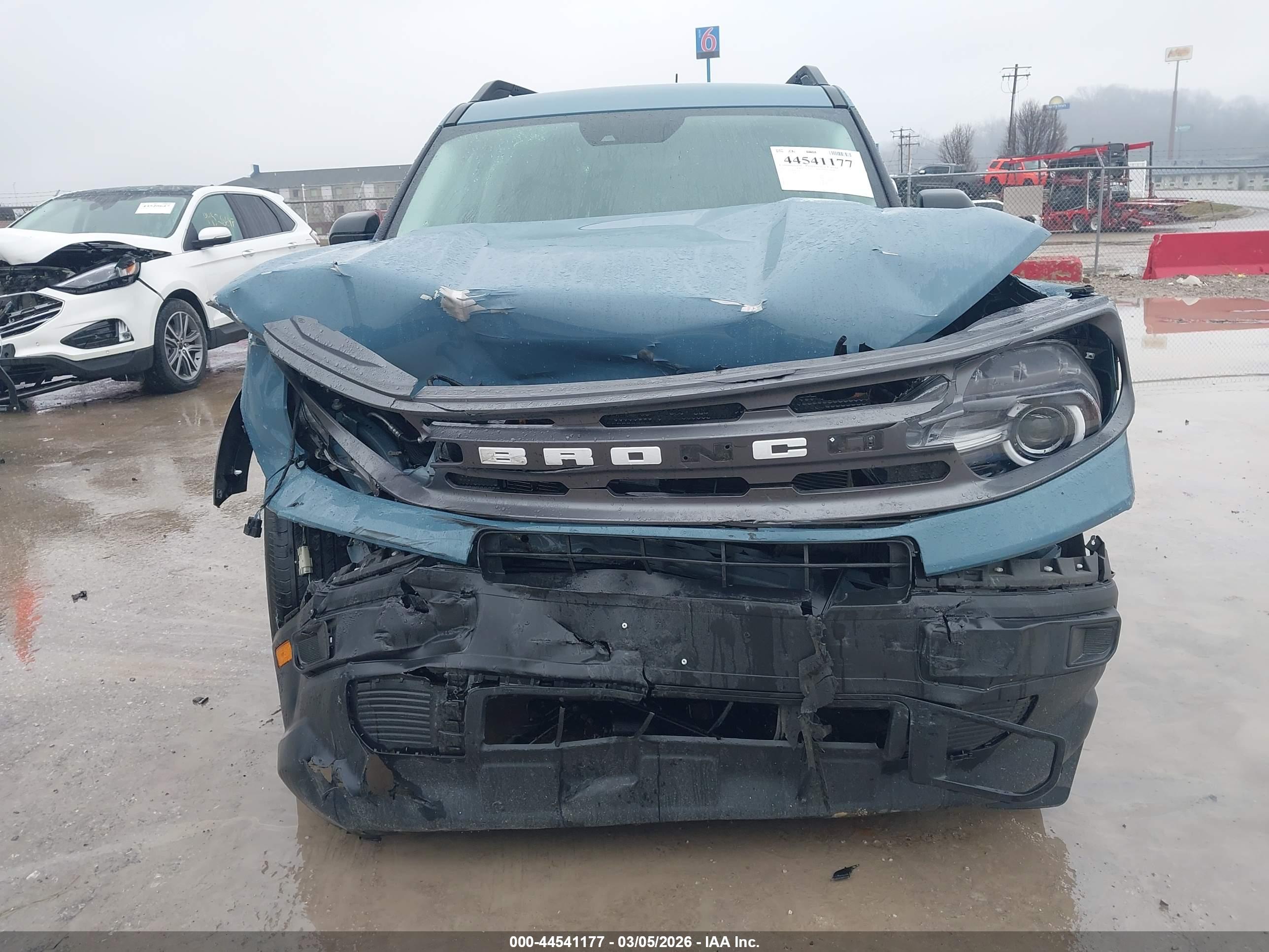 FORD BRONCO image 6