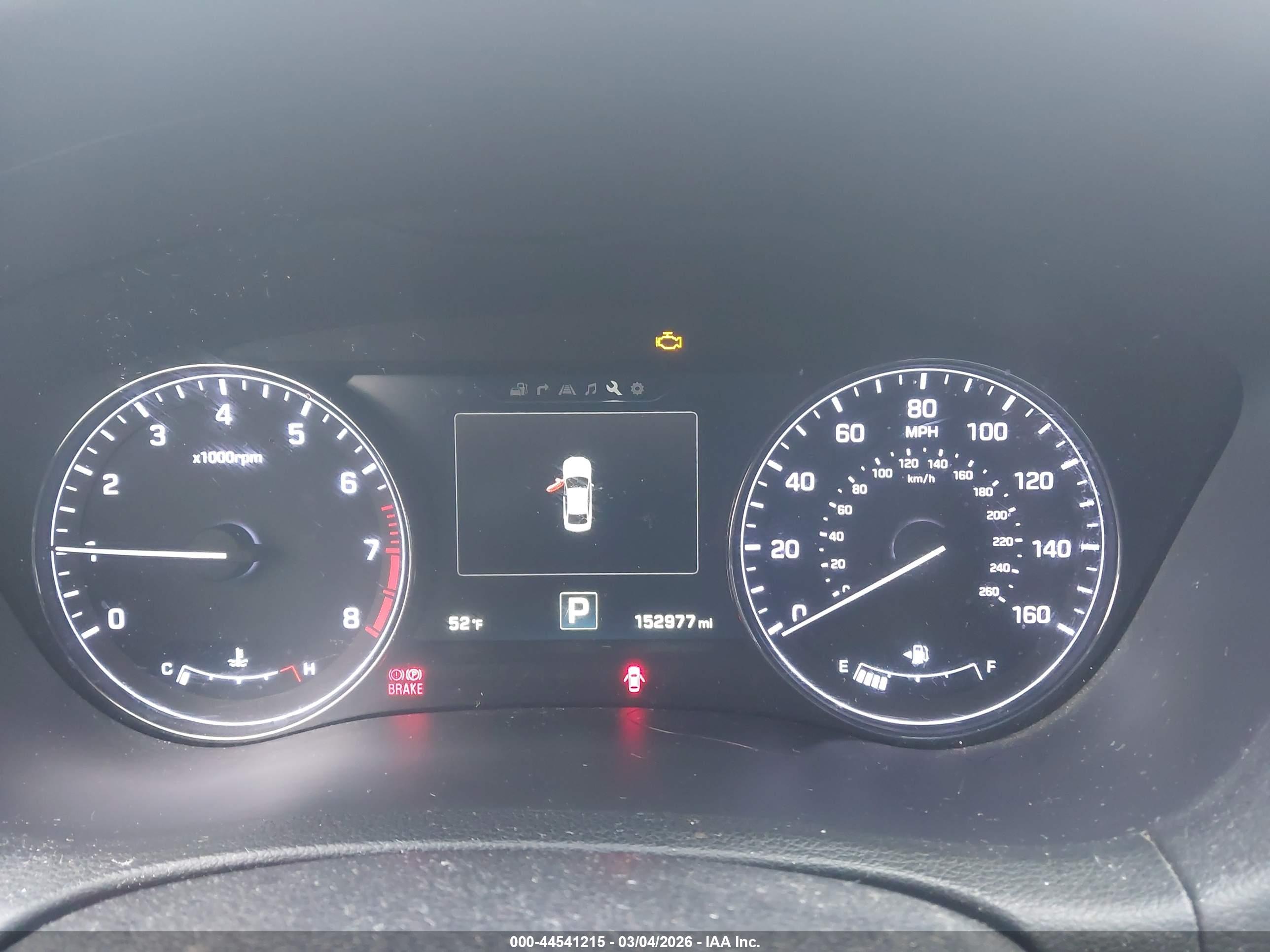 HYUNDAI GENESIS image 7