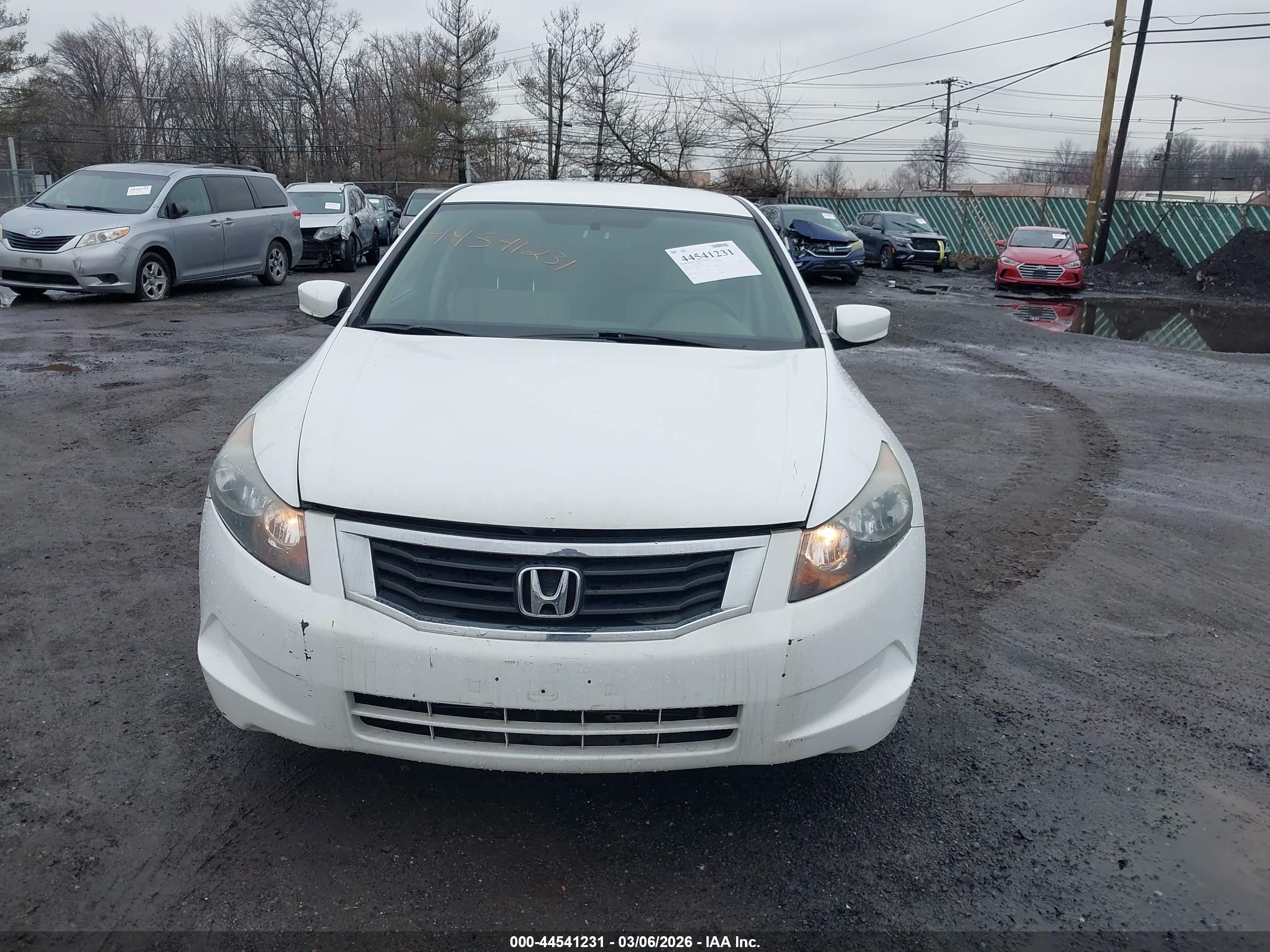 HONDA ACCORD image 6