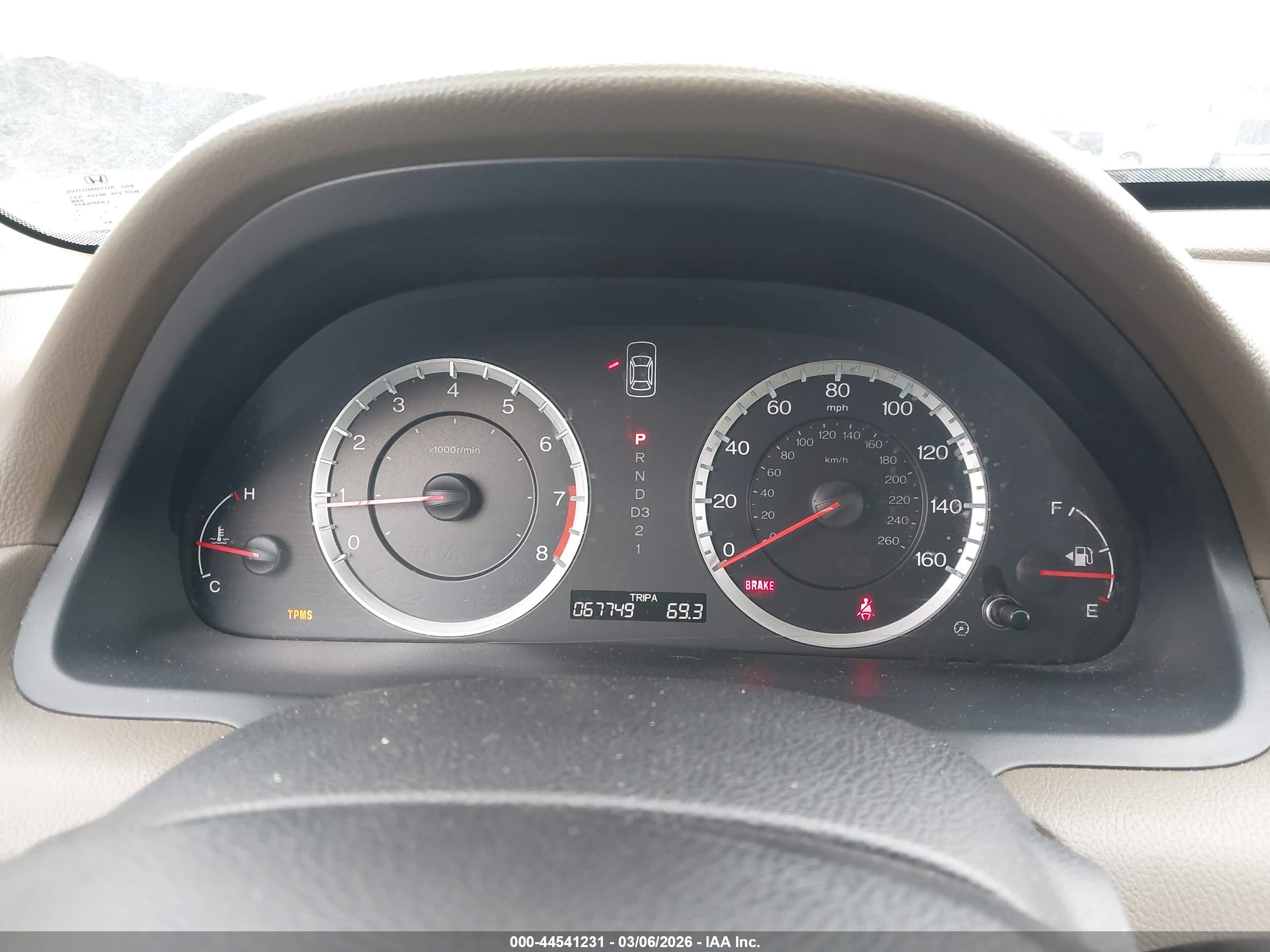 HONDA ACCORD image 7