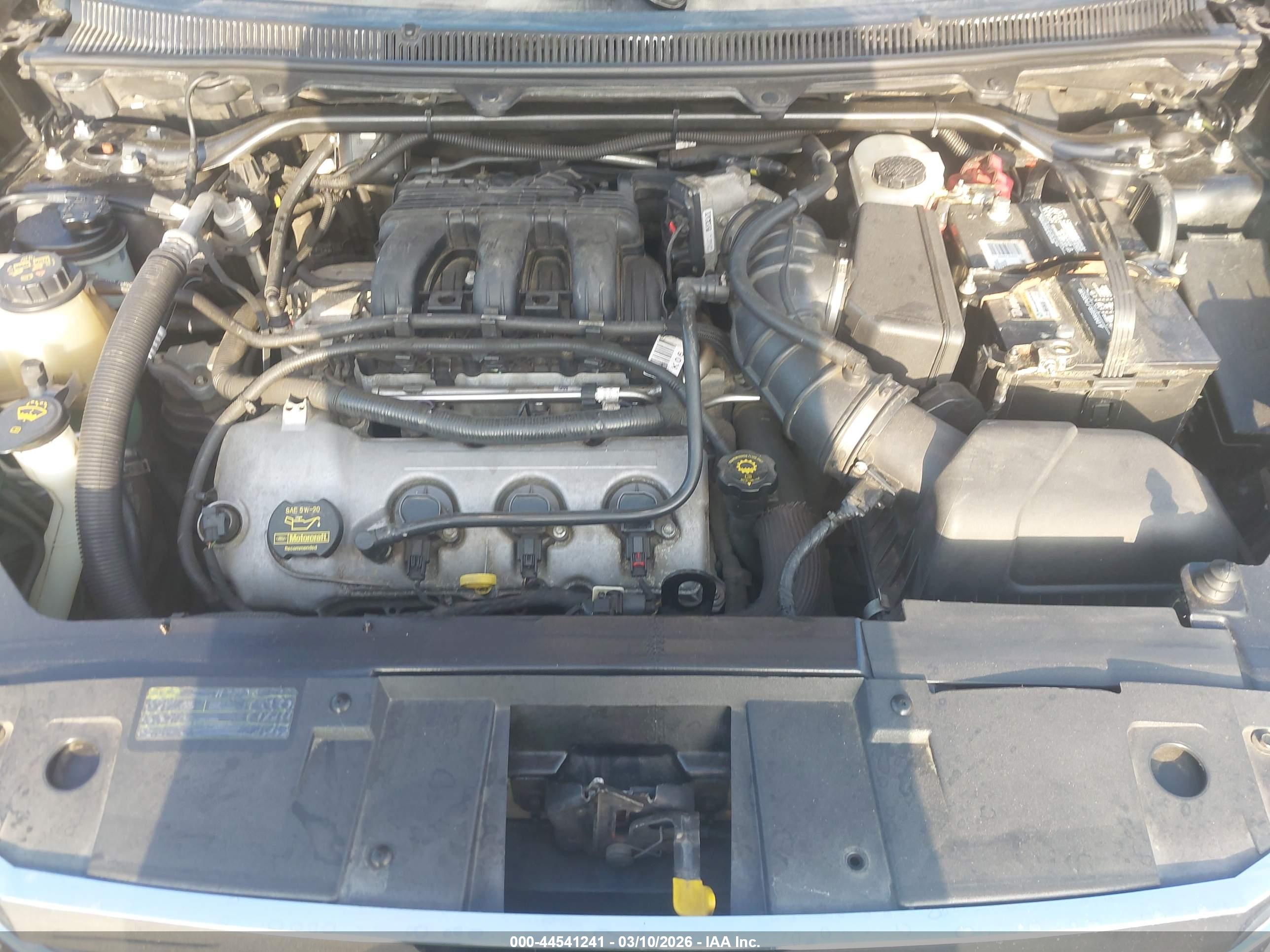 FORD FLEX image 10