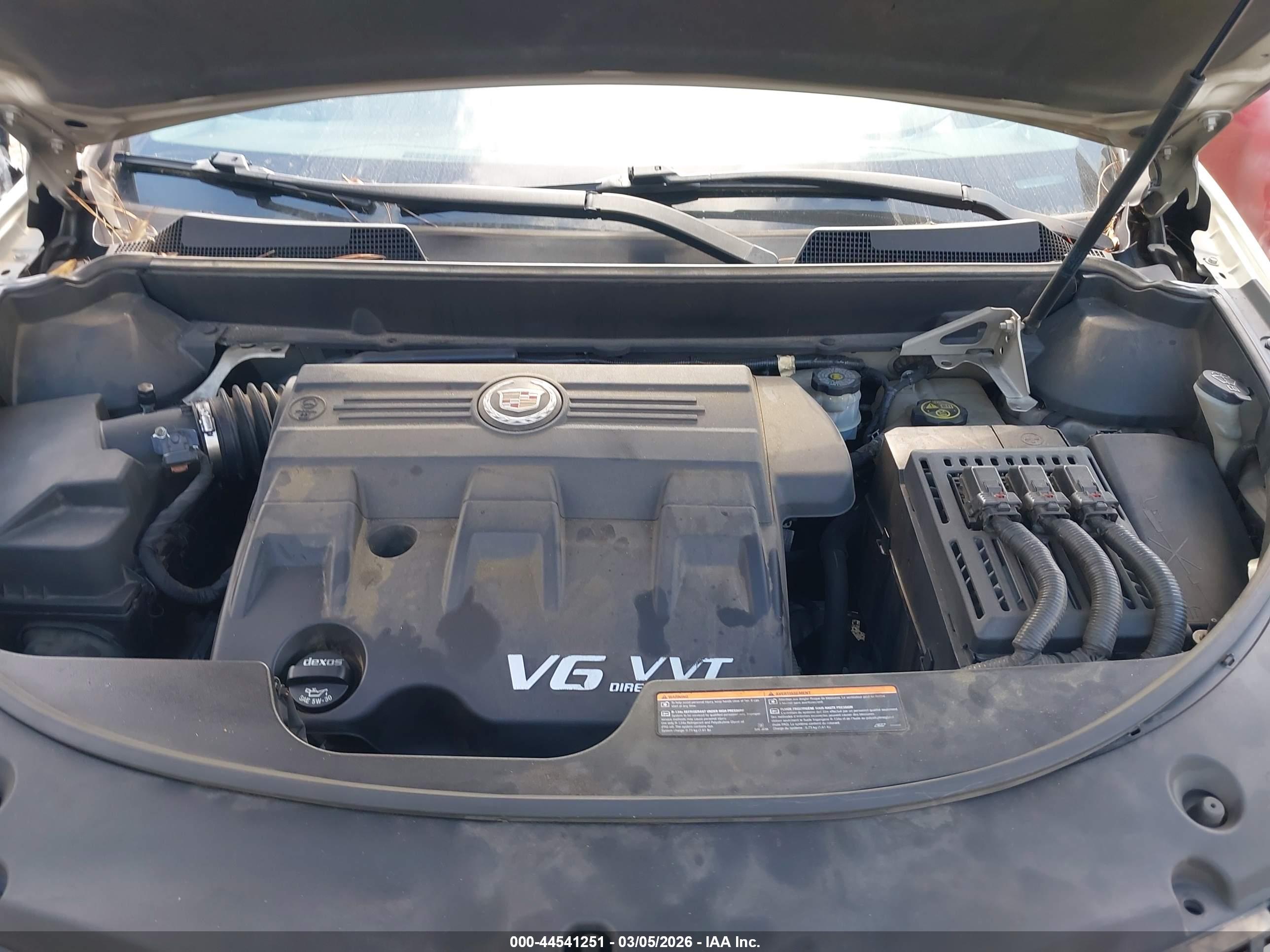 CADILLAC SRX image 10