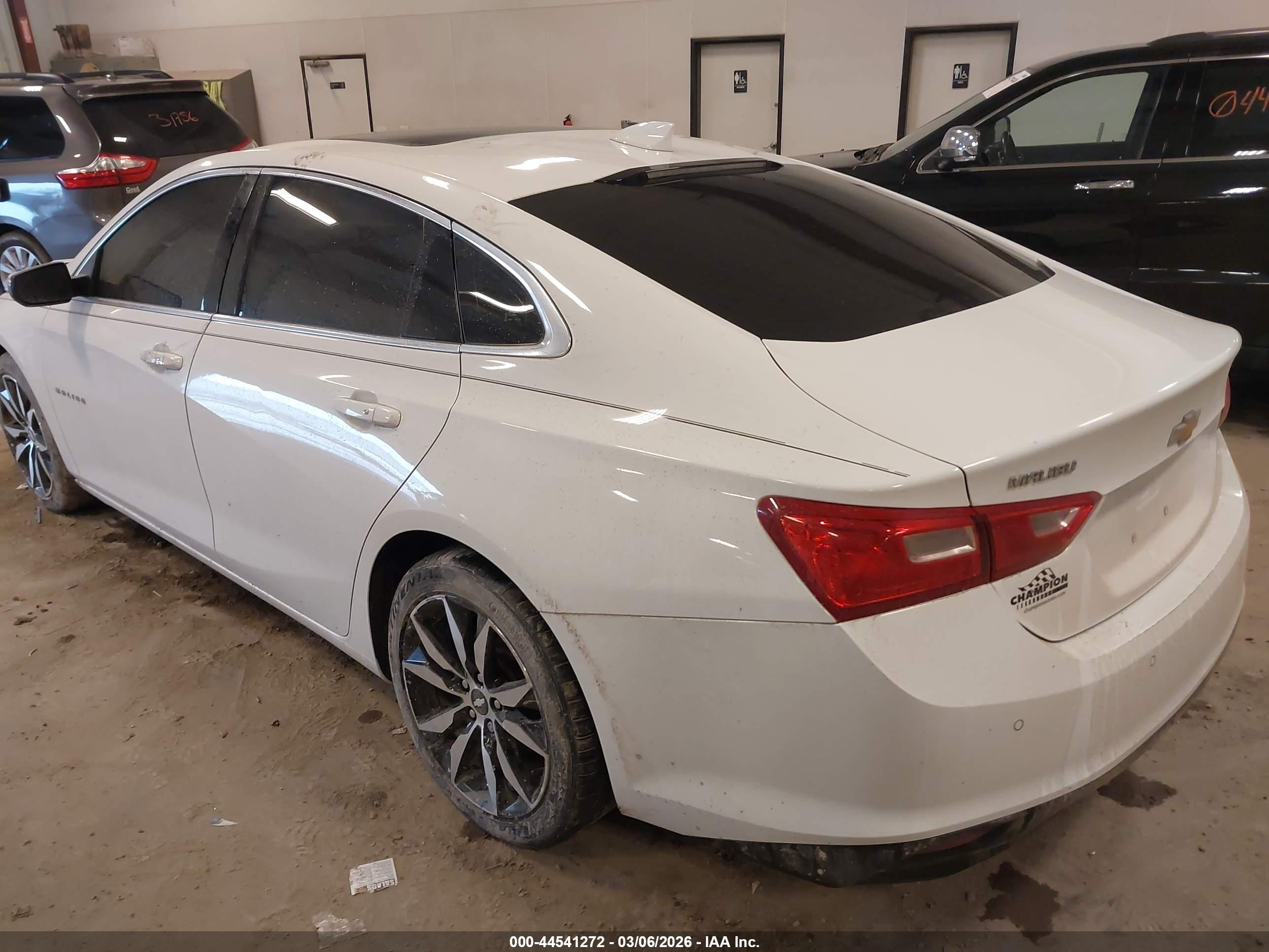 CHEVROLET MALIBU image 3