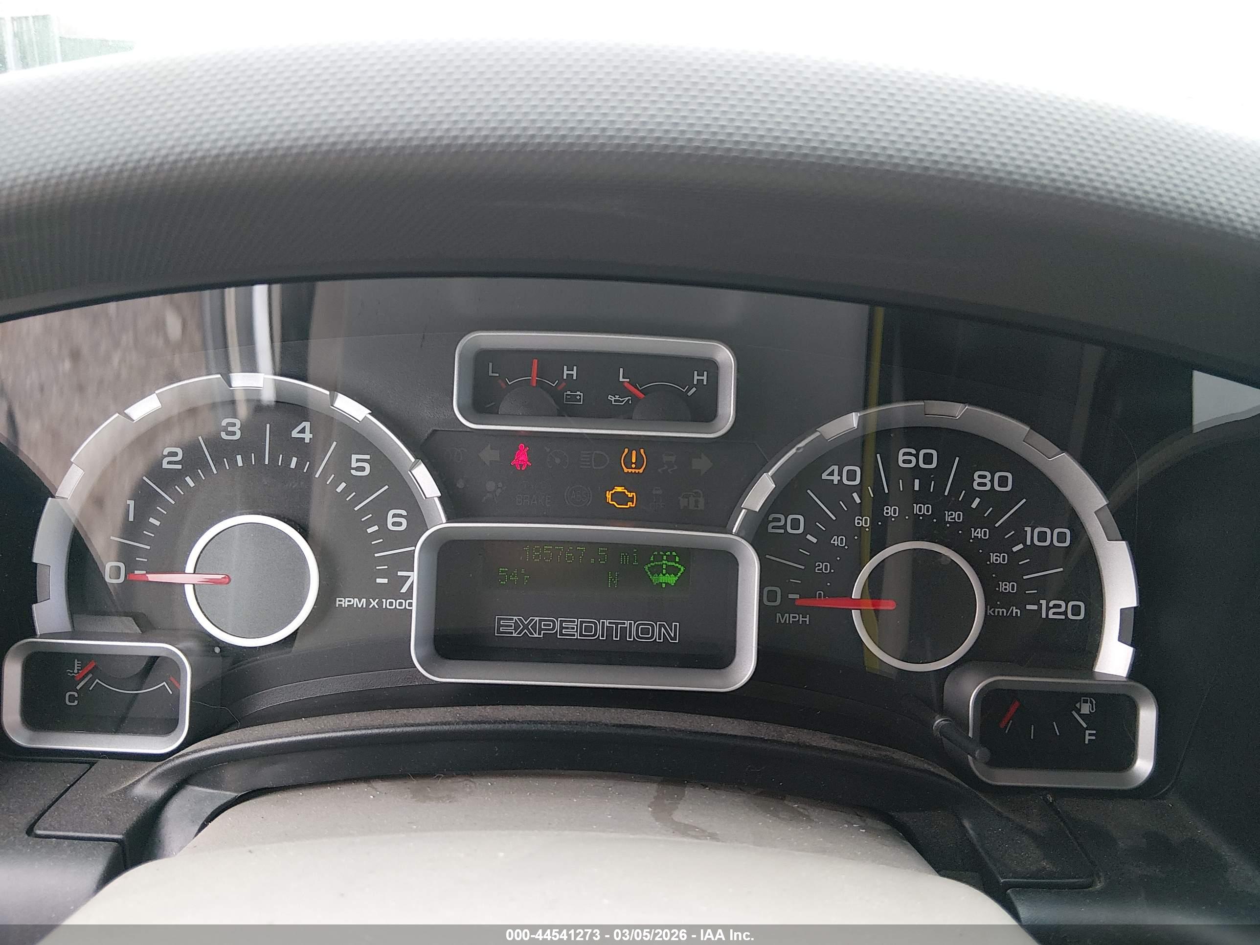 FORD EXPEDITION image 7