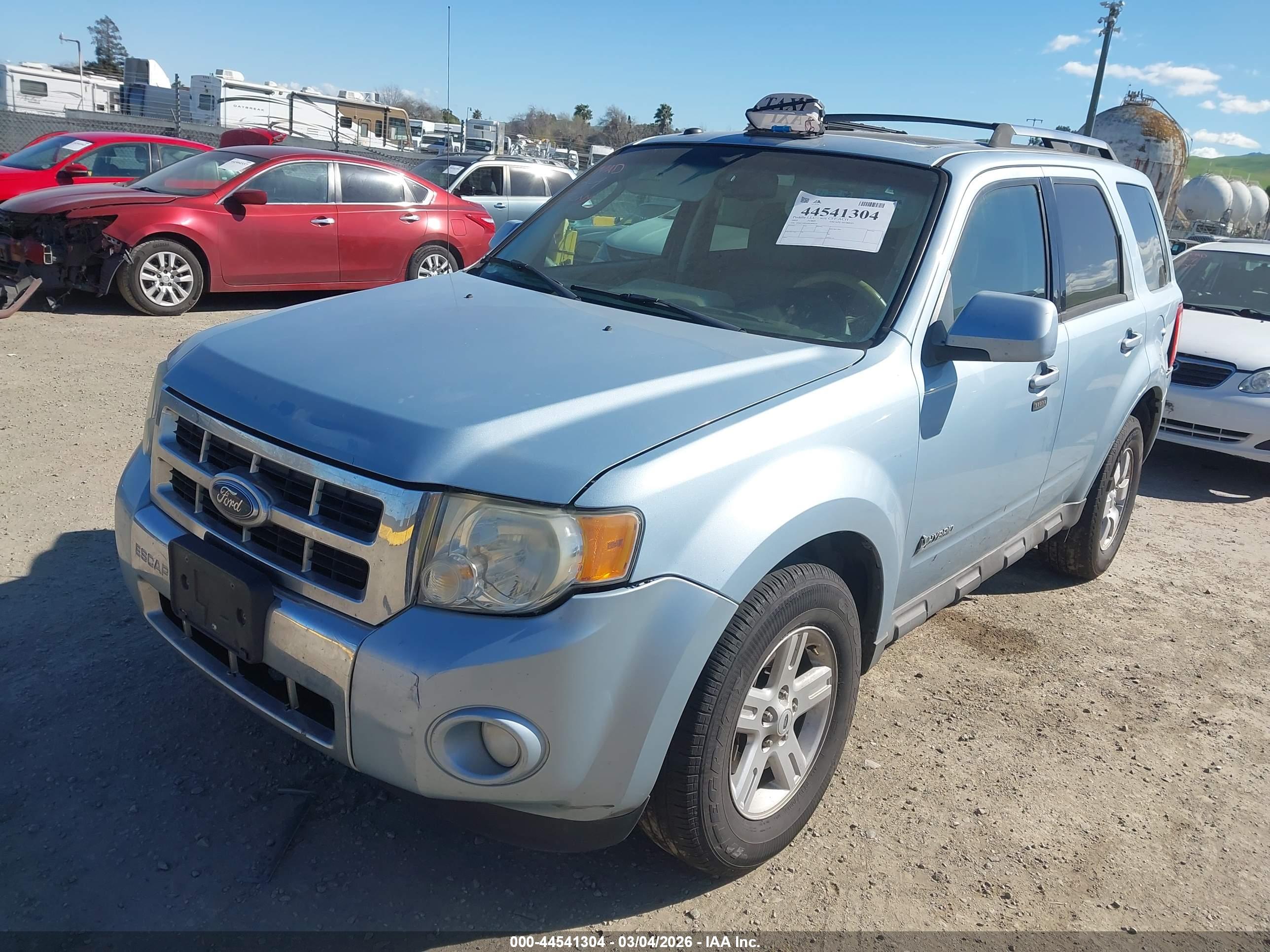 FORD ESCAPE image 2