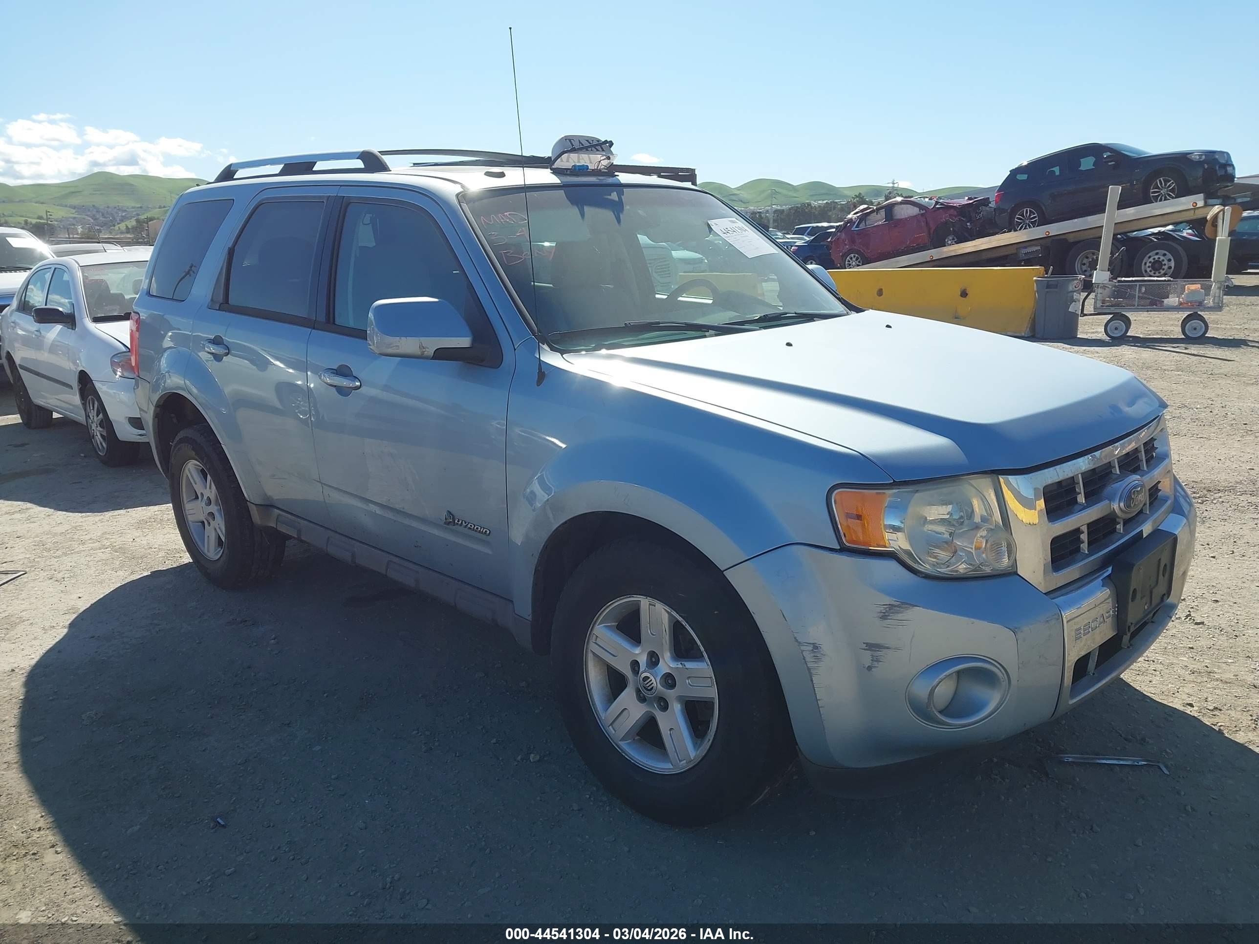 FORD ESCAPE image 6