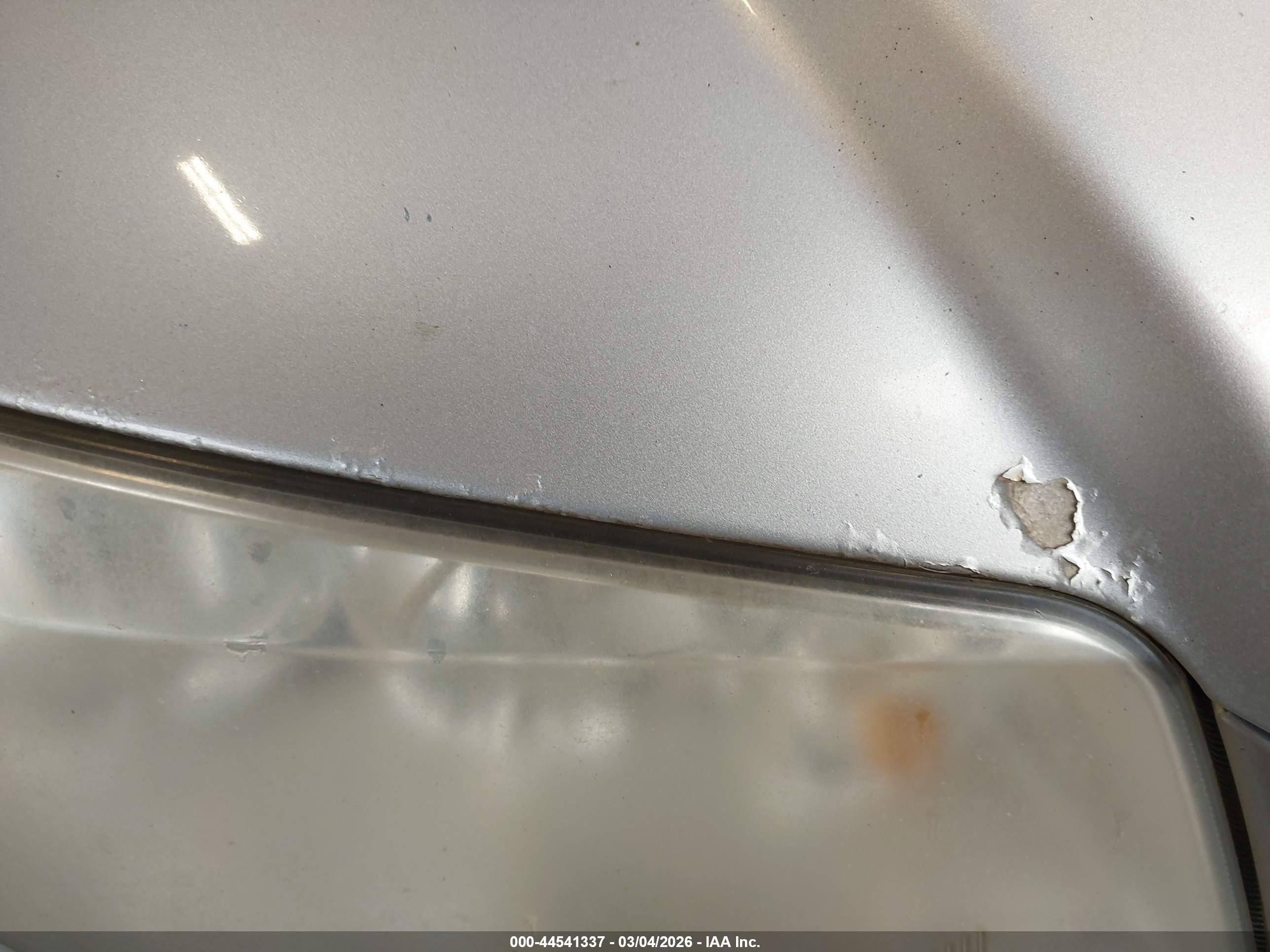 CHRYSLER TOWN image 6