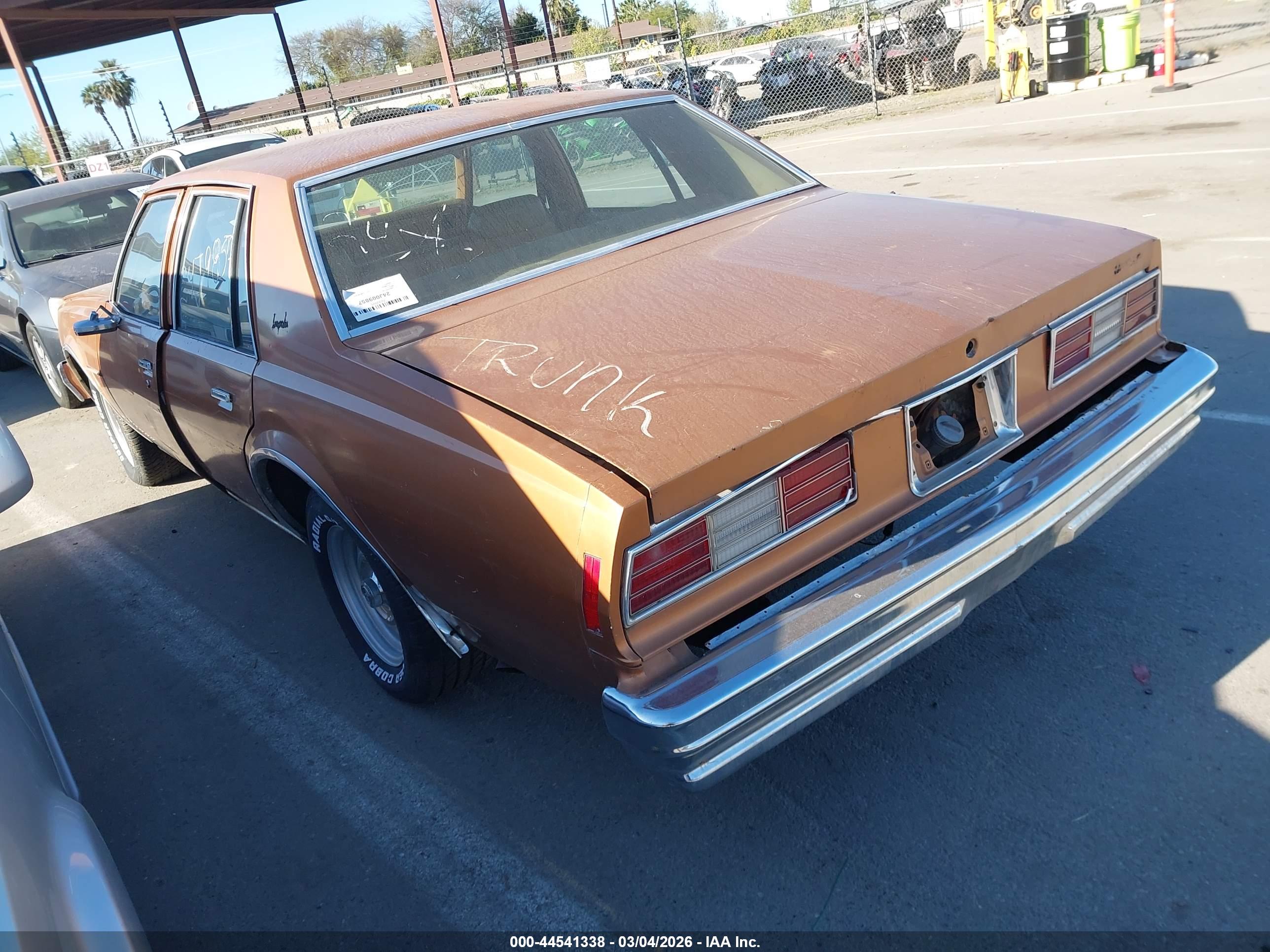 CHEVROLET IMPALA image 3