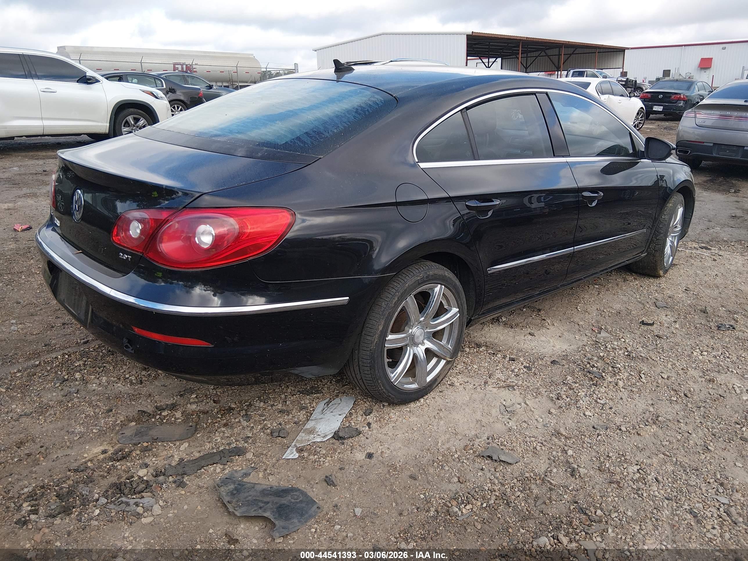 VOLKSWAGEN CC image 4