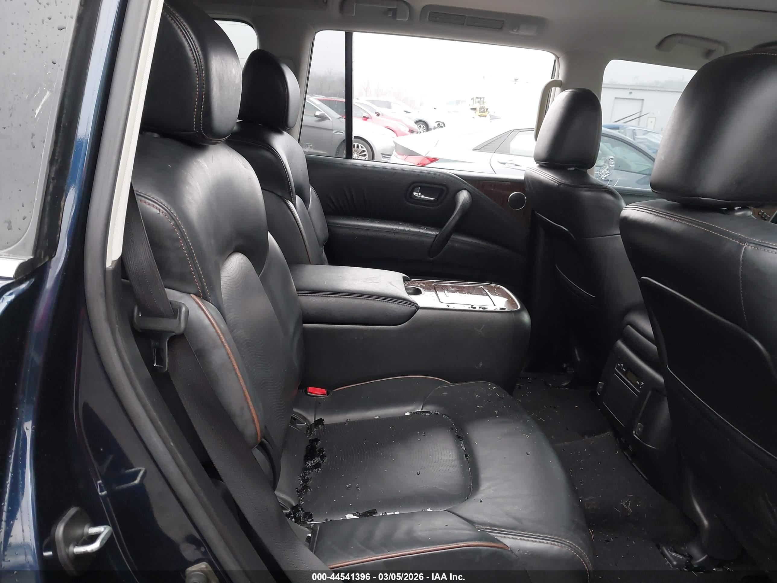 NISSAN ARMADA image 8