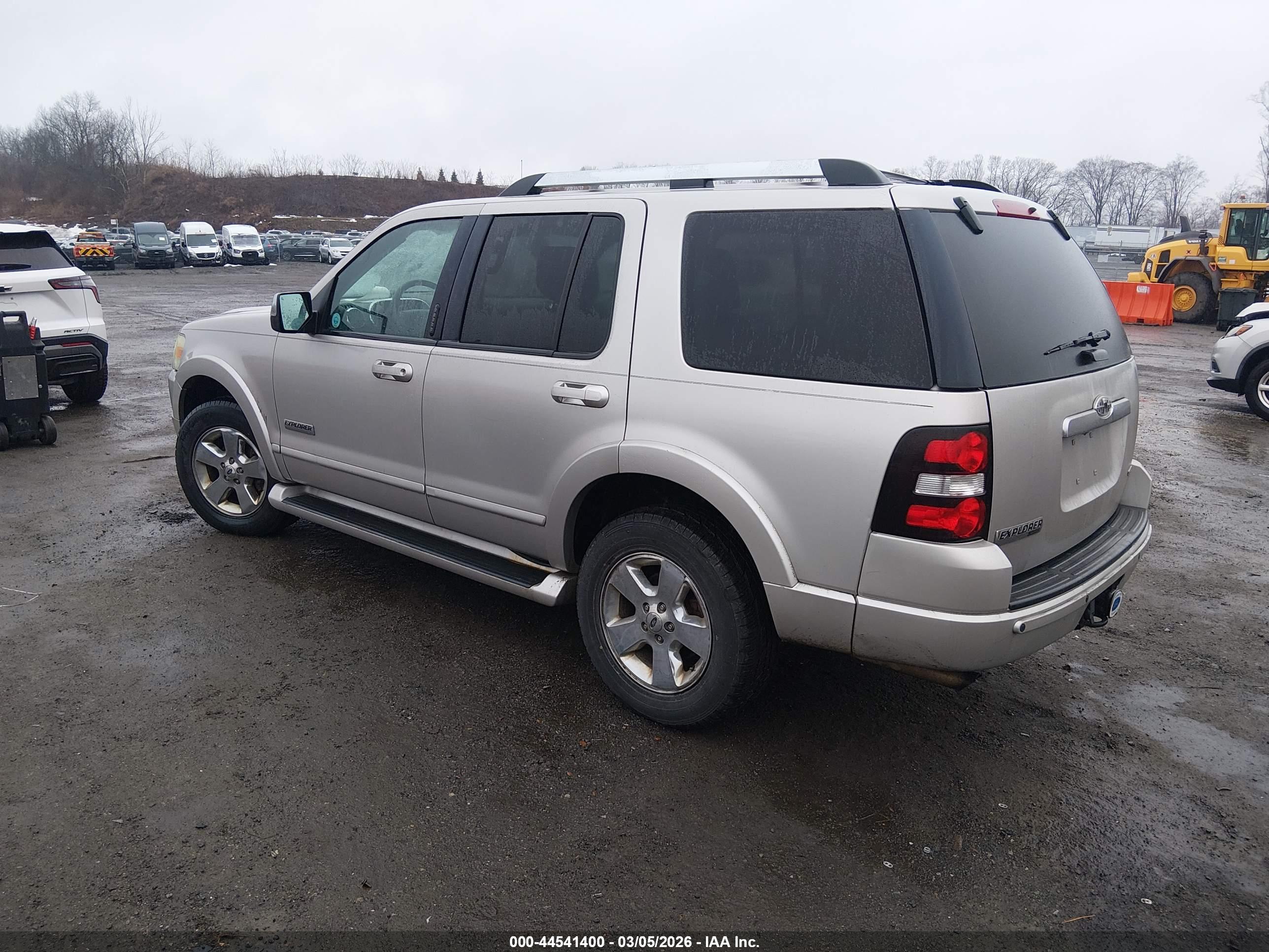 FORD EXPLORER image 3