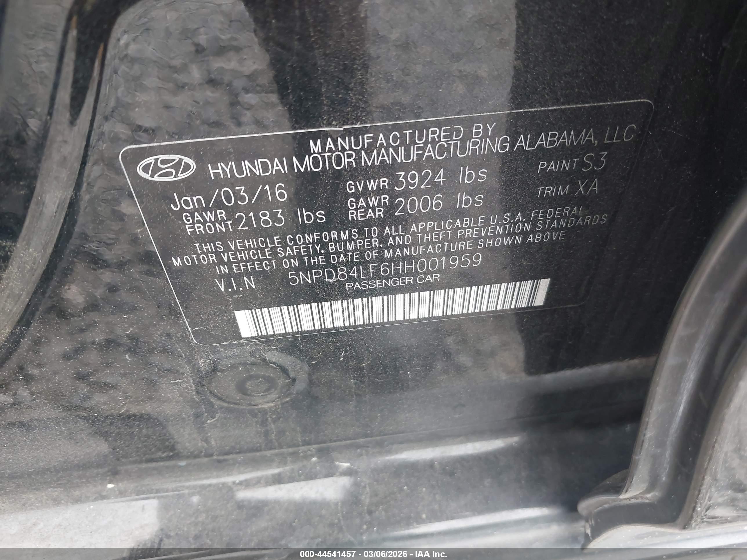 HYUNDAI ELANTRA image 9