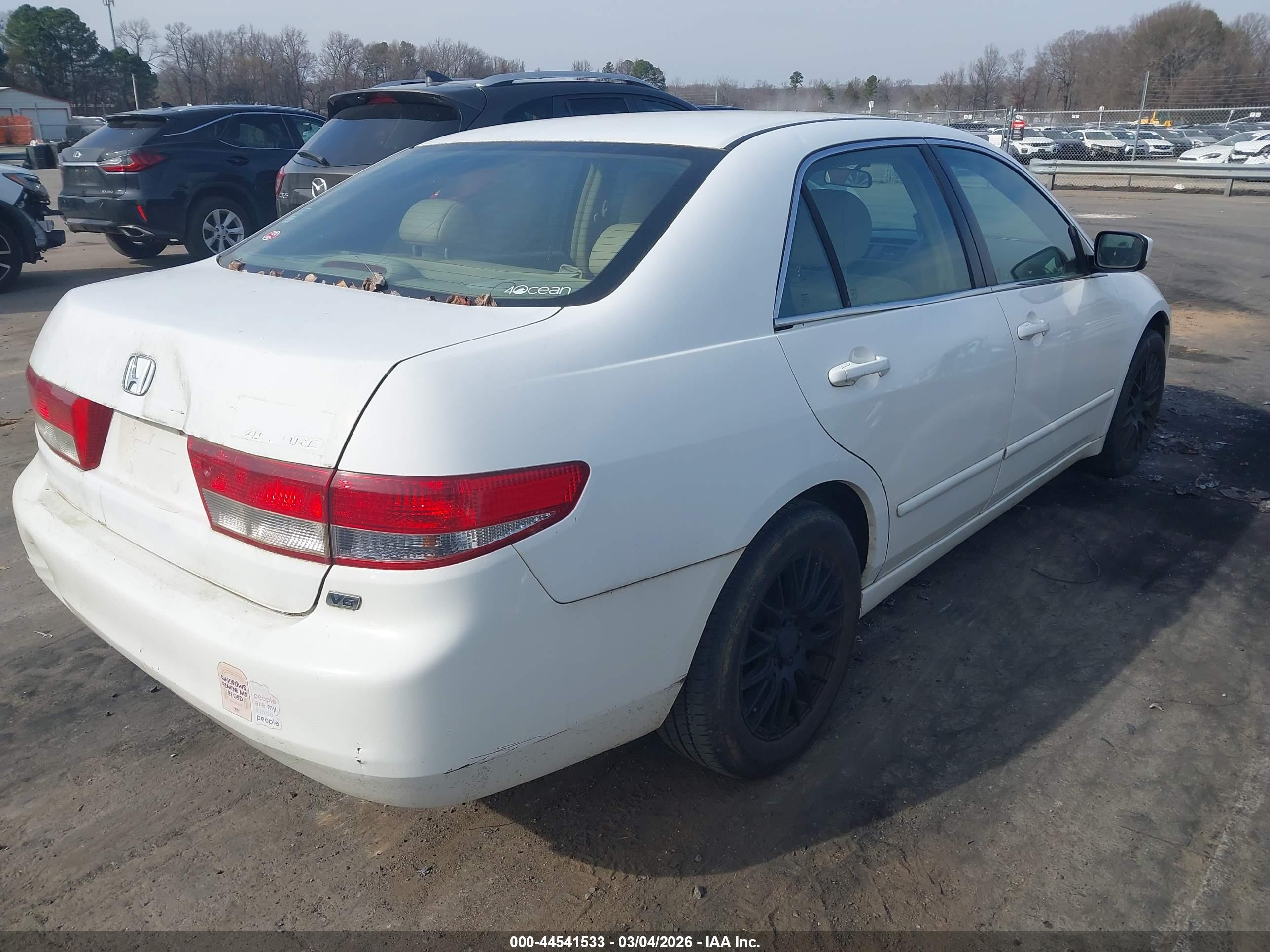 HONDA ACCORD image 4