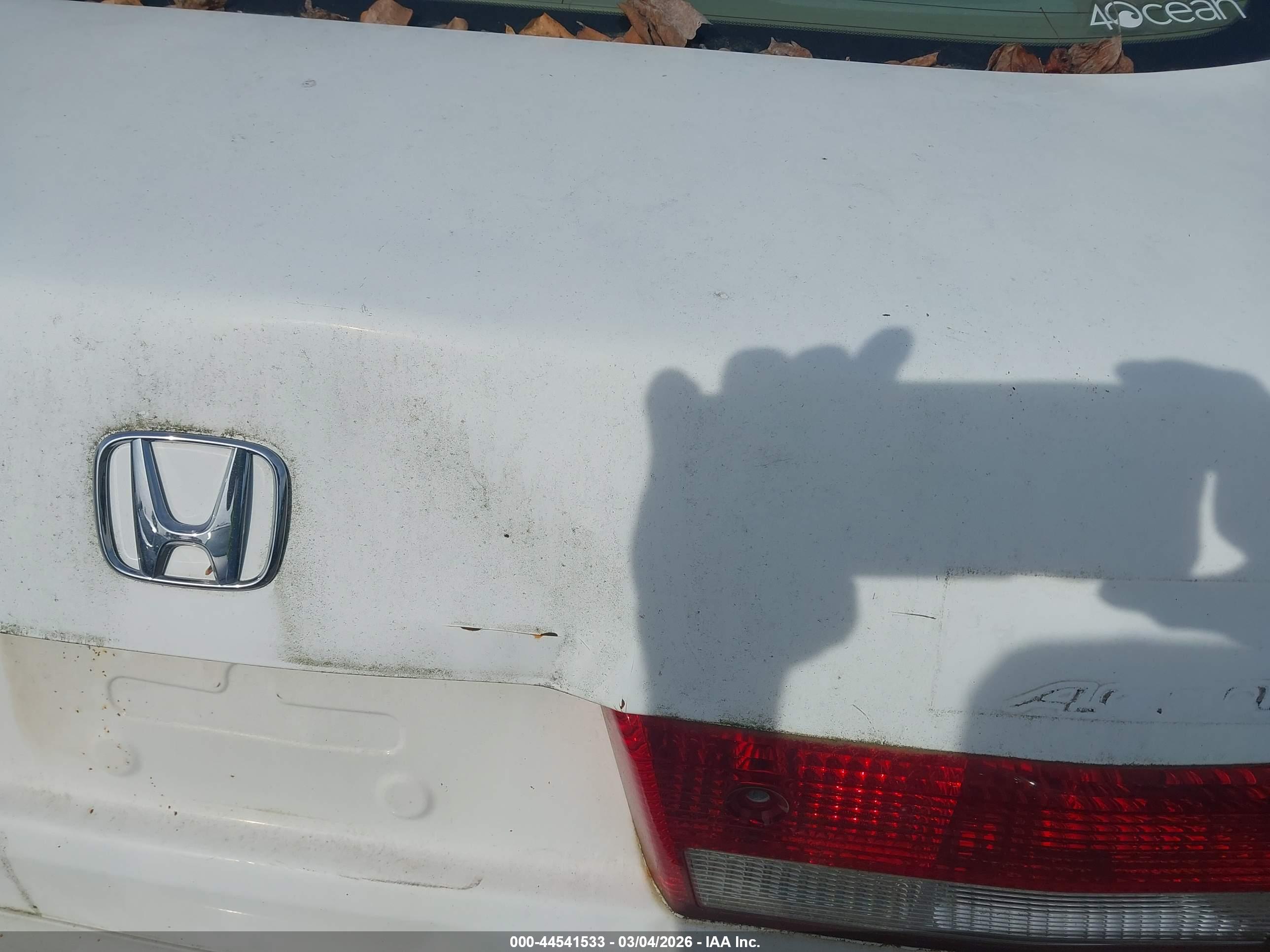 HONDA ACCORD image 6
