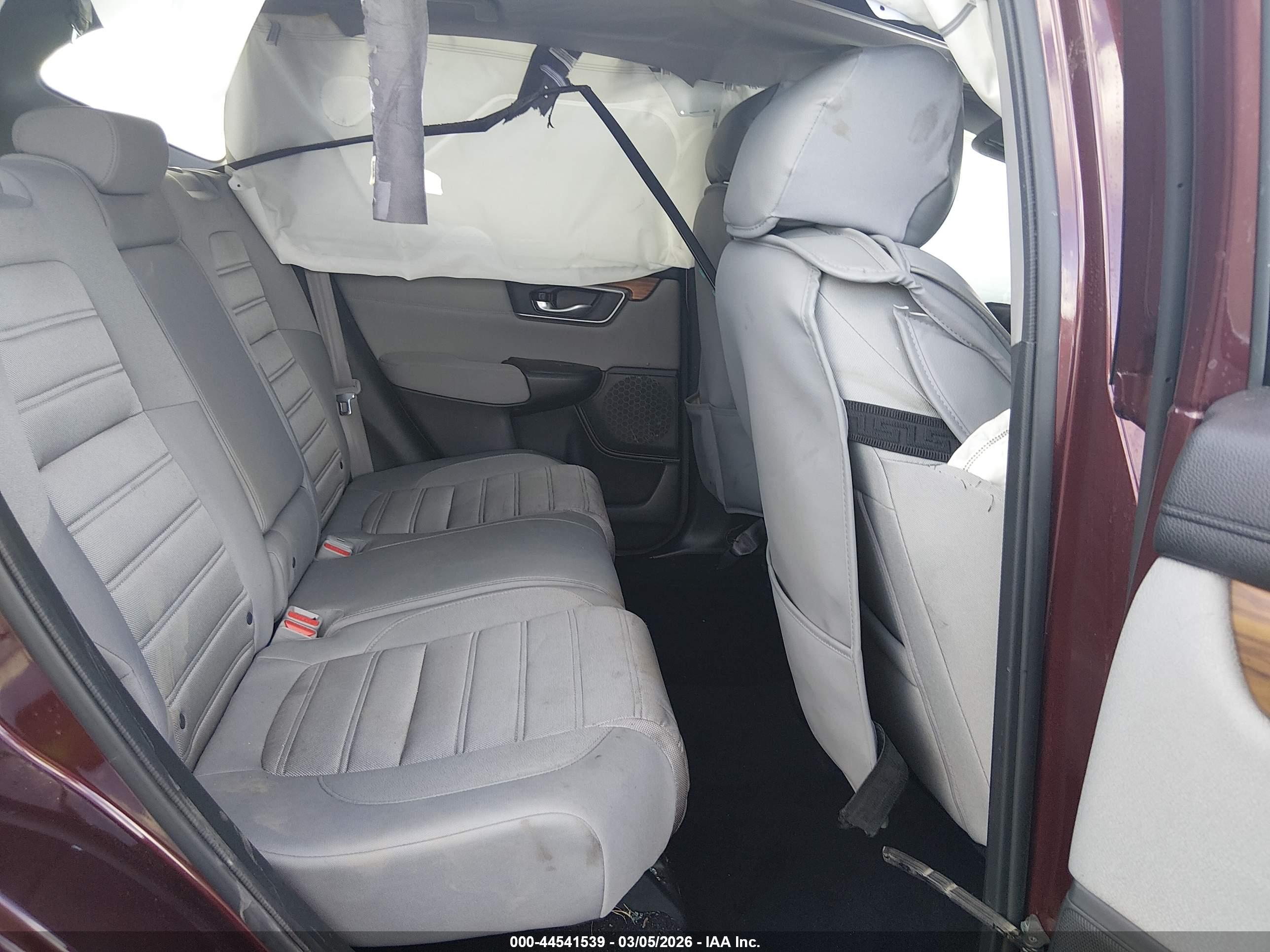 HONDA CR-V image 8